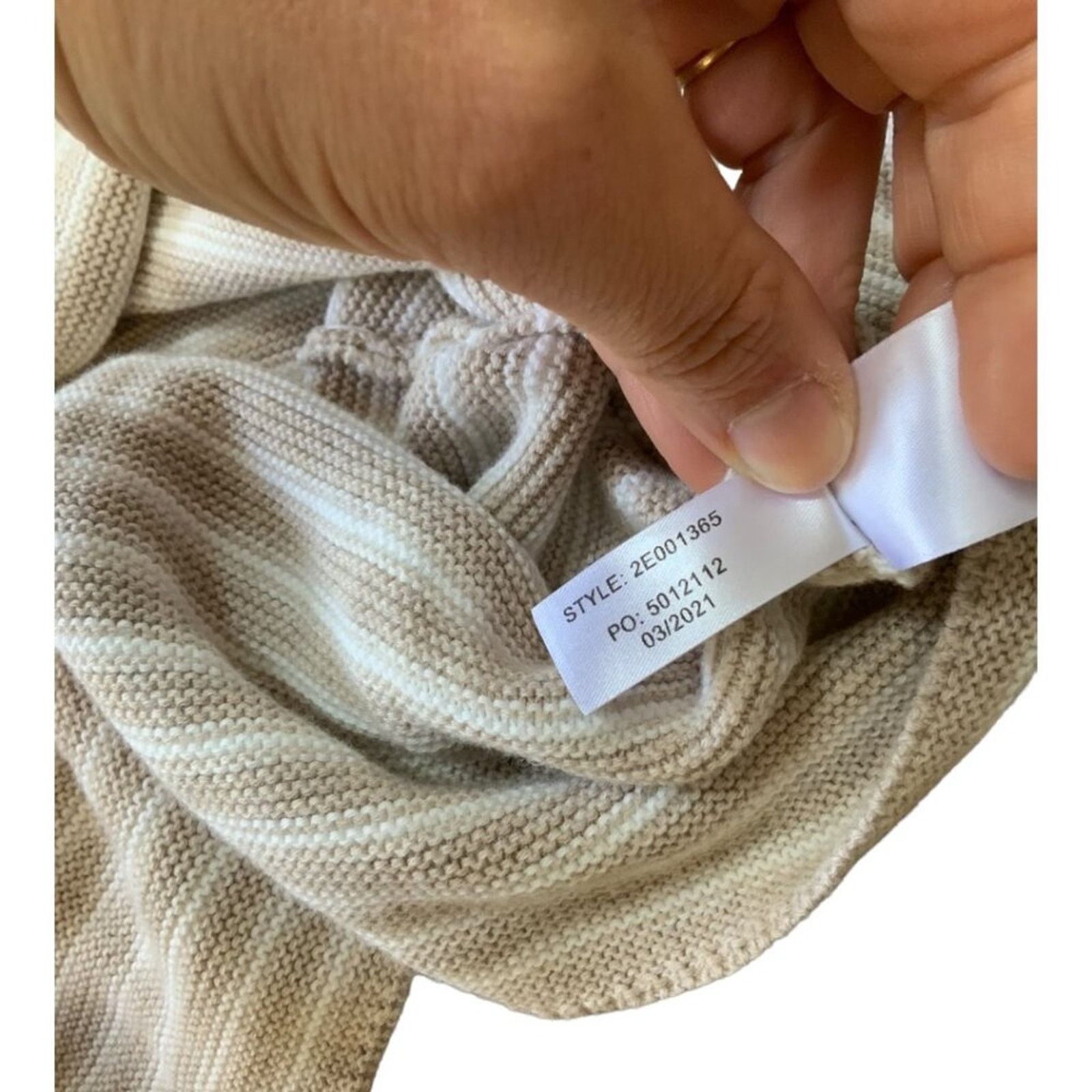 Vineyard Vines Vineyard Vines 100% Cotton Beige Striped Sweater Size XS Size XS / US 0-2 / IT 36-38 - 4 Thumbnail