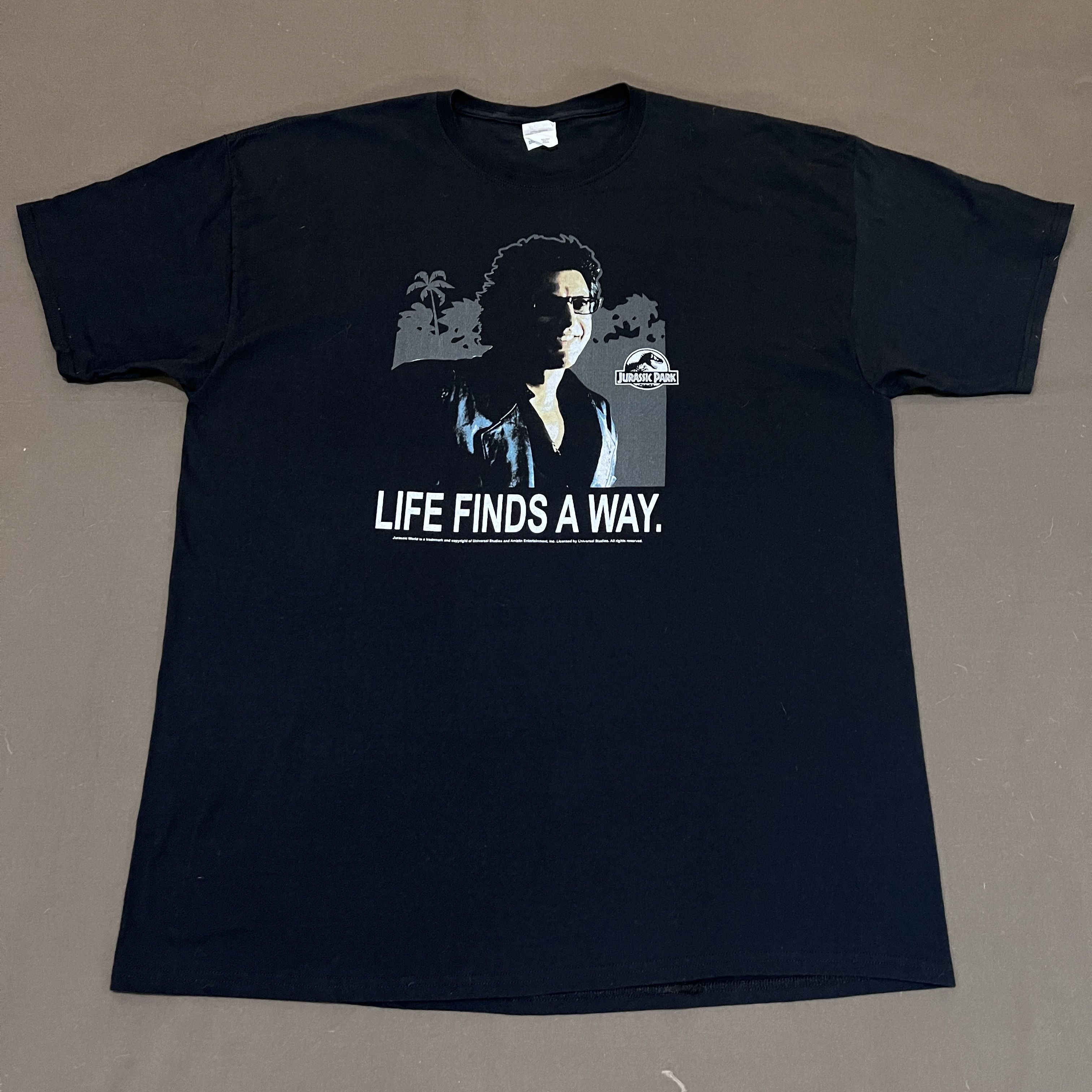Universal Studios Jurassic Park Ian Malcolm Movie Promo Tee 2XL Size US XXL / EU 58 / 5 - 2 Thumbnail