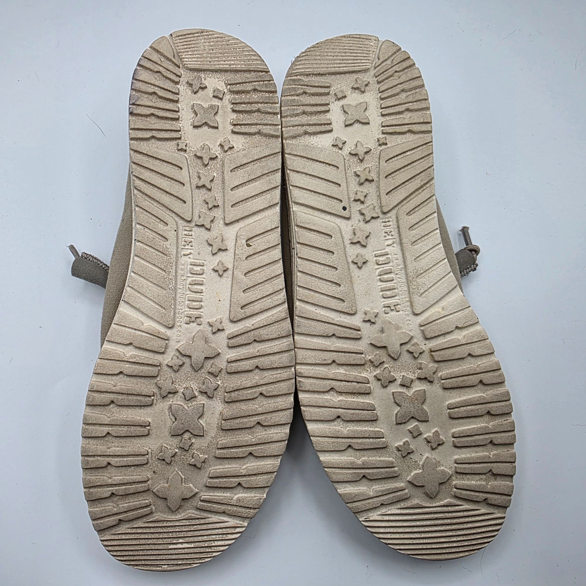 Other Hey Dude Wendy Grey Womens Size 8 Beige Shoes Casual Walking Size US 8 / IT 38 - 8 Thumbnail