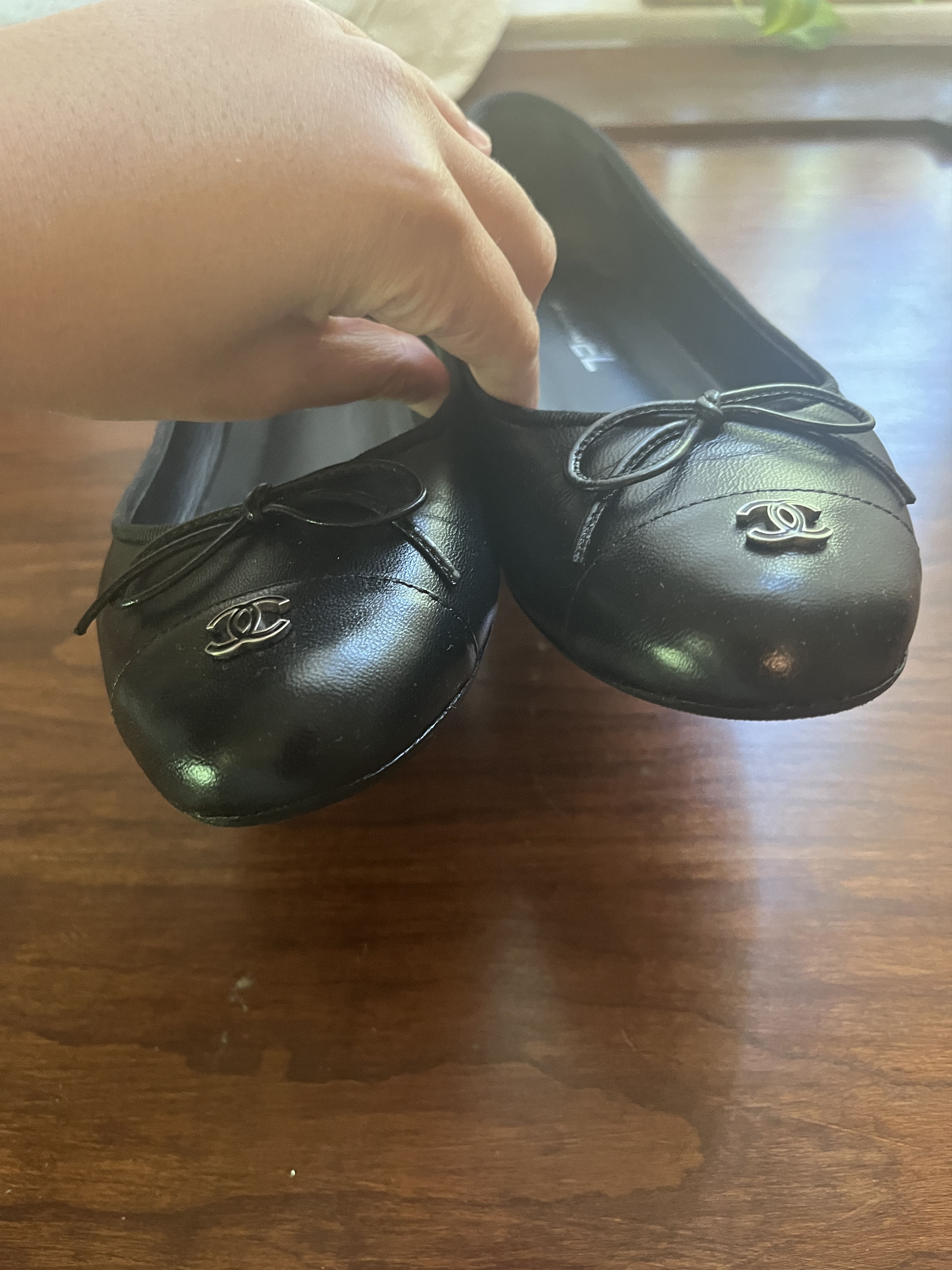 Chanel Chanel ballet flats black leather size 37 Size US 7 / IT 37 - 2 Thumbnail
