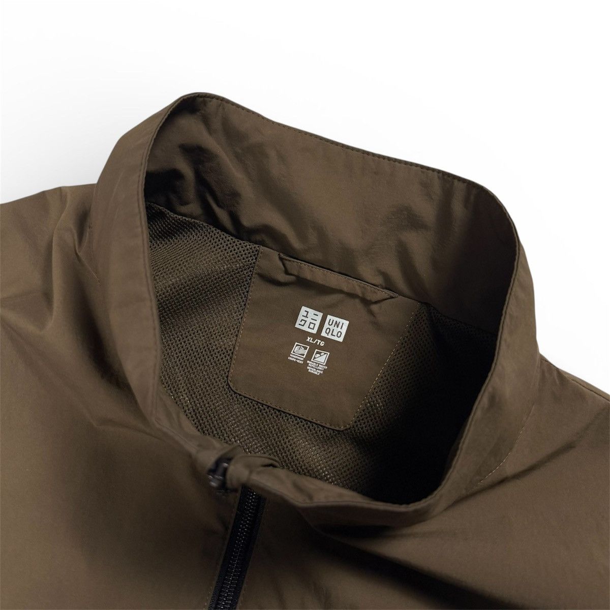 Uniqlo Uniqlo VEST Size US XL / EU 56 / 4 - 2 Thumbnail