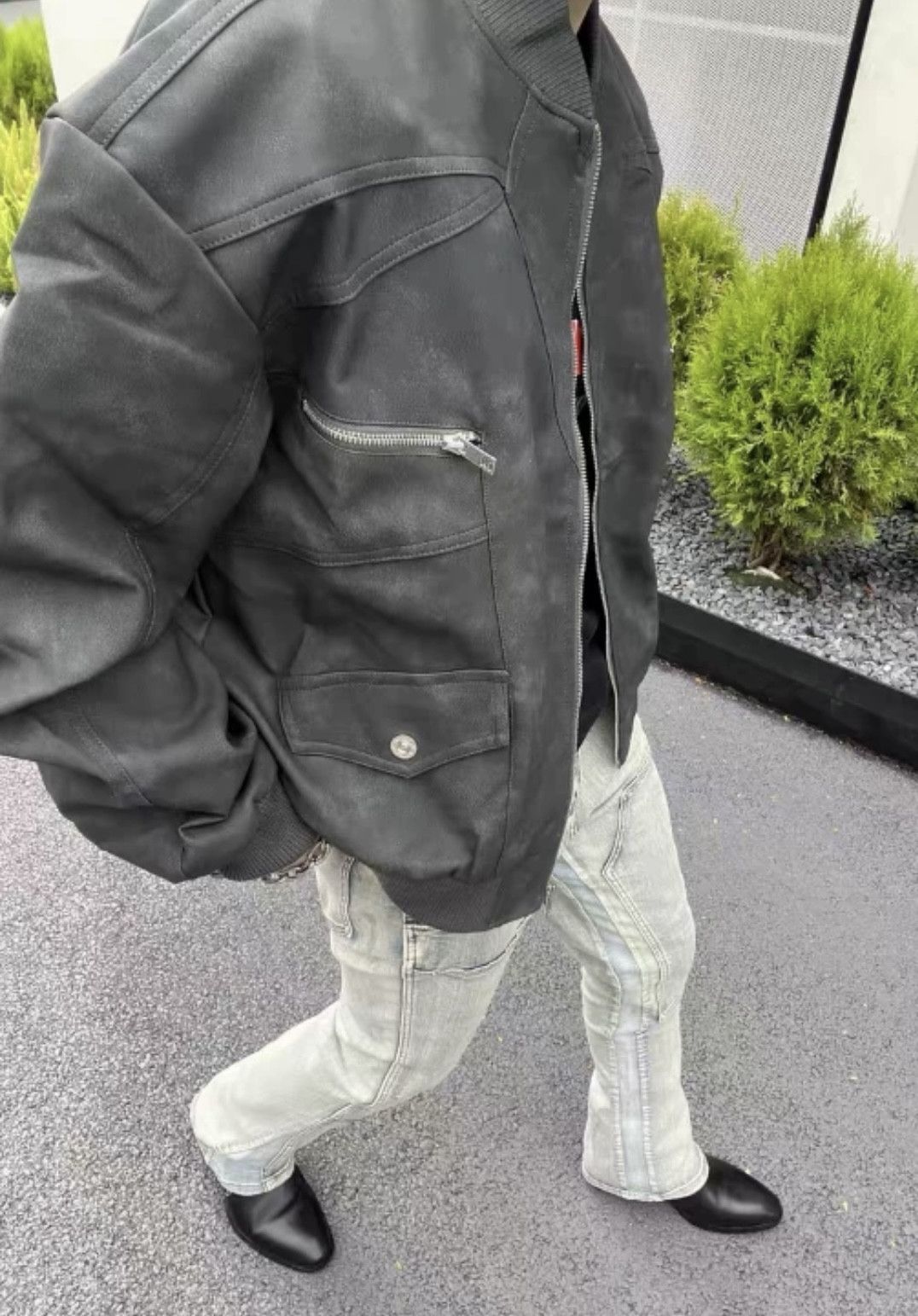 Japanese Brand × Vintage STEAL! 2000s Suede Grey Bomber Jacket (L) Size US L / EU 52-54 / 3 - 2 Thumbnail