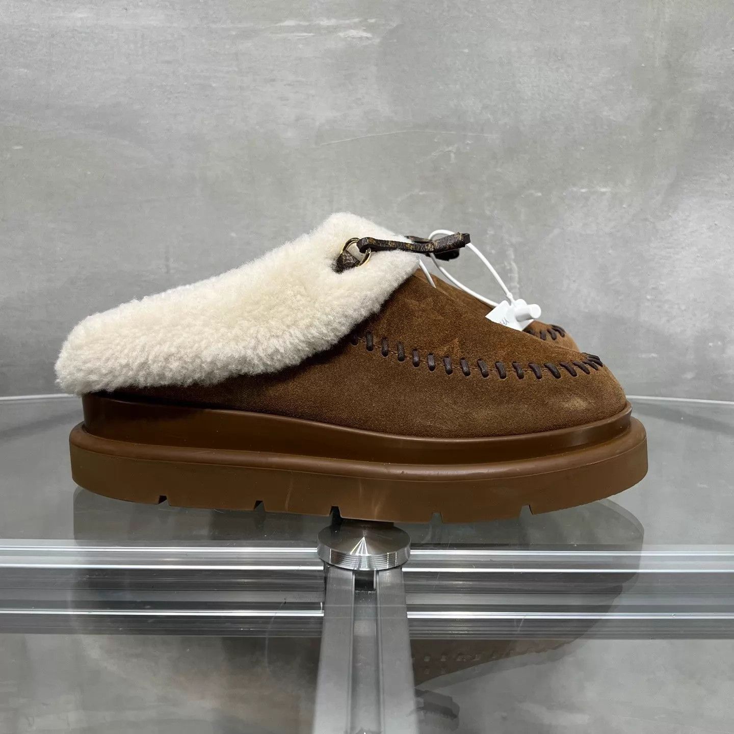 Louis Vuitton LV SS26 Cortina dark brown ski boot UK3 Size US 6.5 / IT 36.5 - 4 Thumbnail