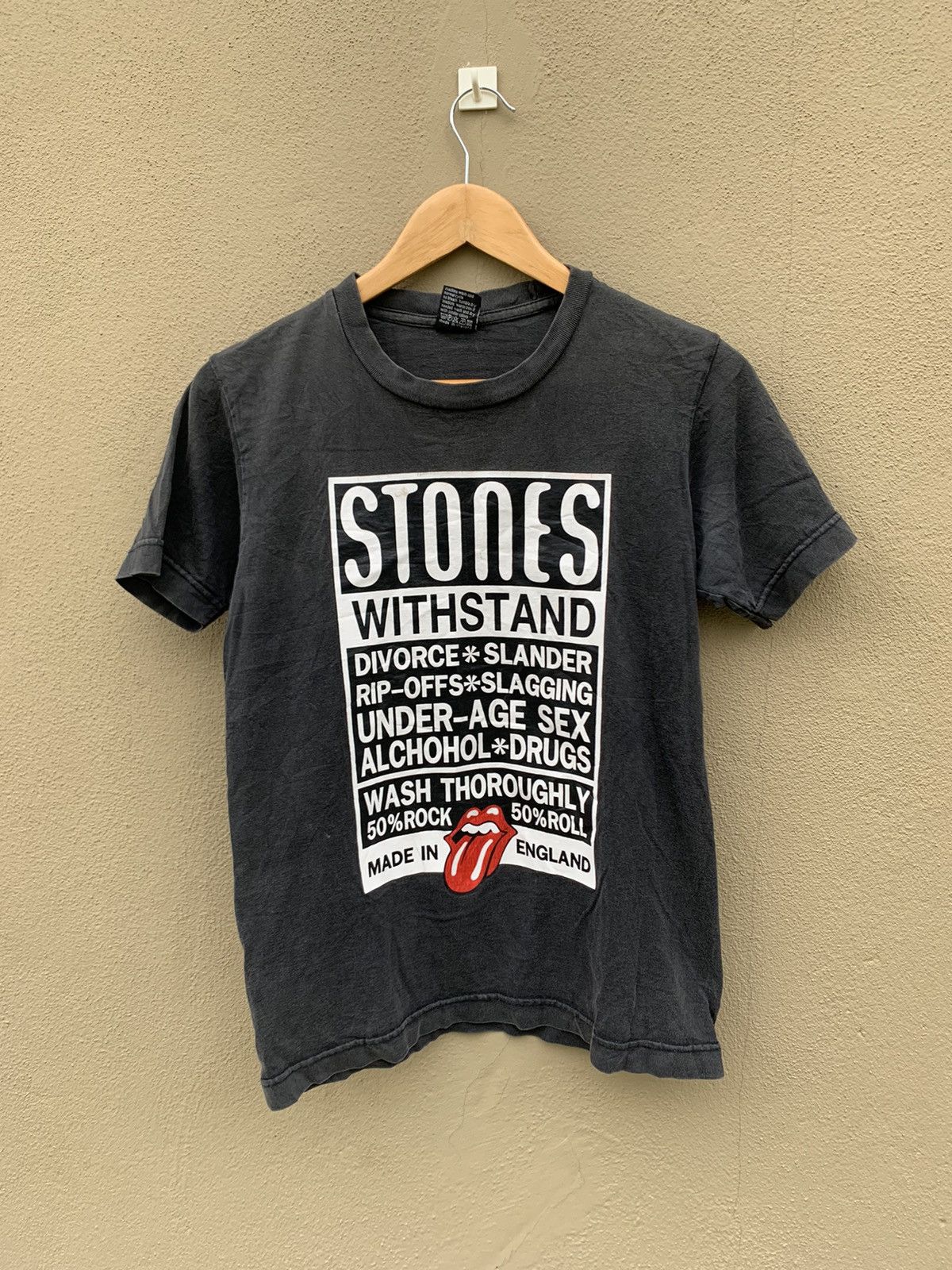 Band Tees Vintage Y2K Thrashed Faded Rolling Stones Band Tee Size US S / EU 44-46 / 1 - 2 Thumbnail