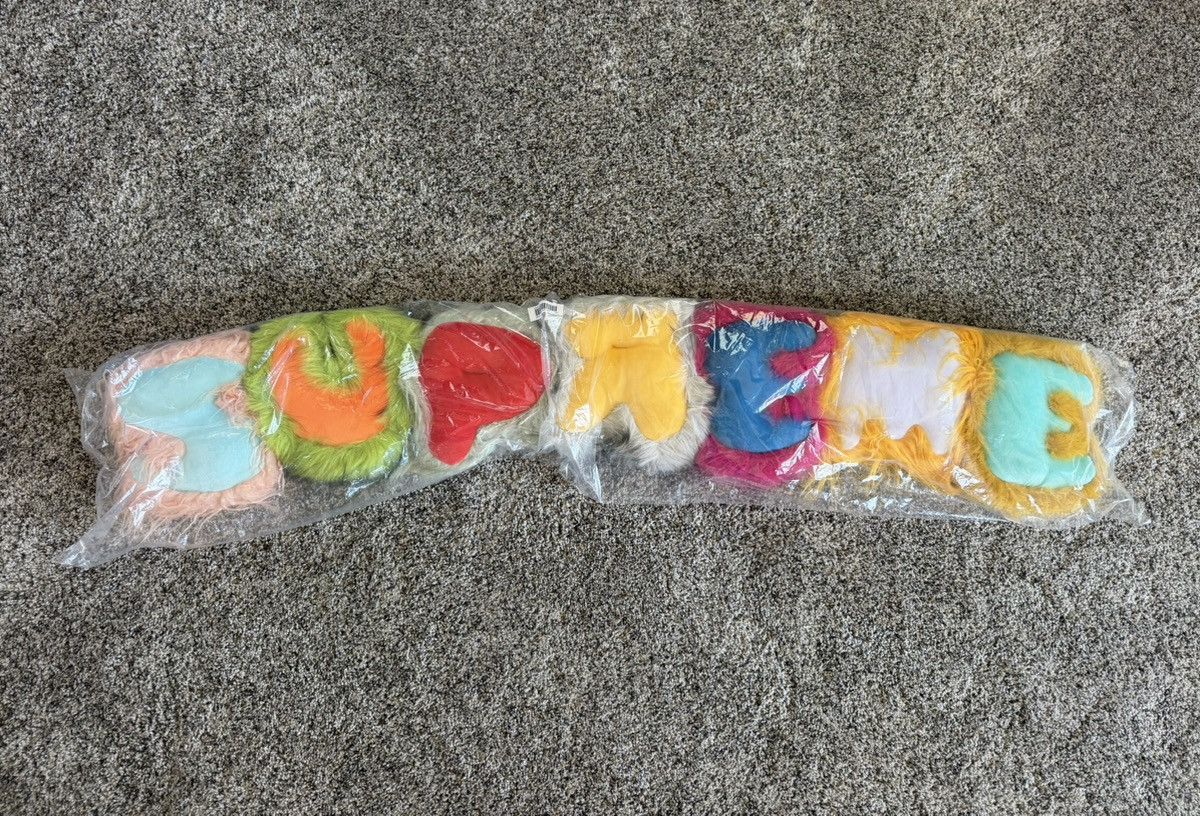 Supreme Supreme Faux Fur Pillow Size ONE SIZE - 10 Thumbnail
