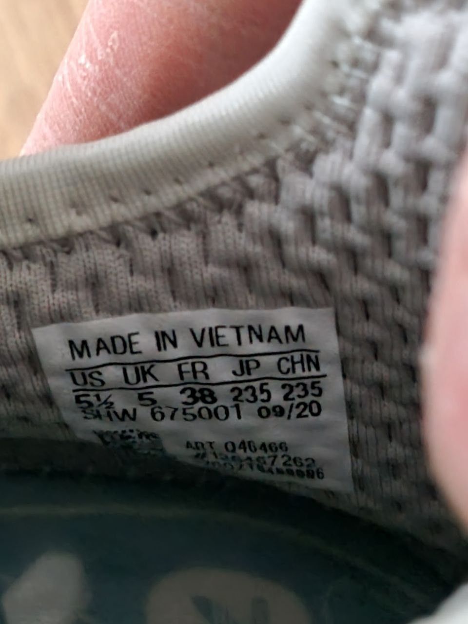 Adidas adidas NMD Hu Pharrell Dash Green Size US 5.5 / EU 38 - 7 Thumbnail