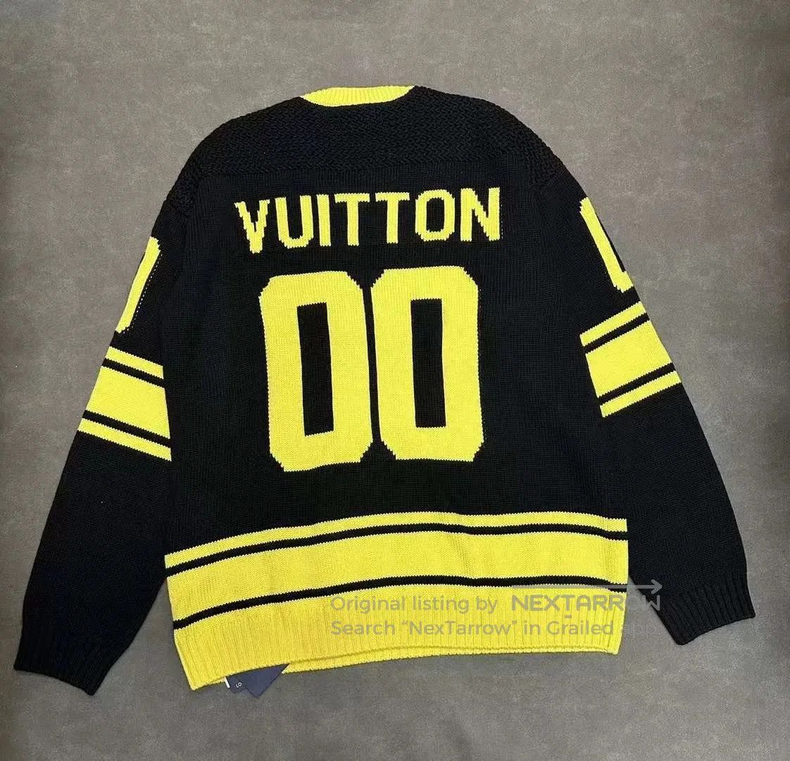 Louis Vuitton Louis Vuitton Runway Logo Striped V-Neck Sweater. Size US XL / EU 56 / 4 - 2 Thumbnail