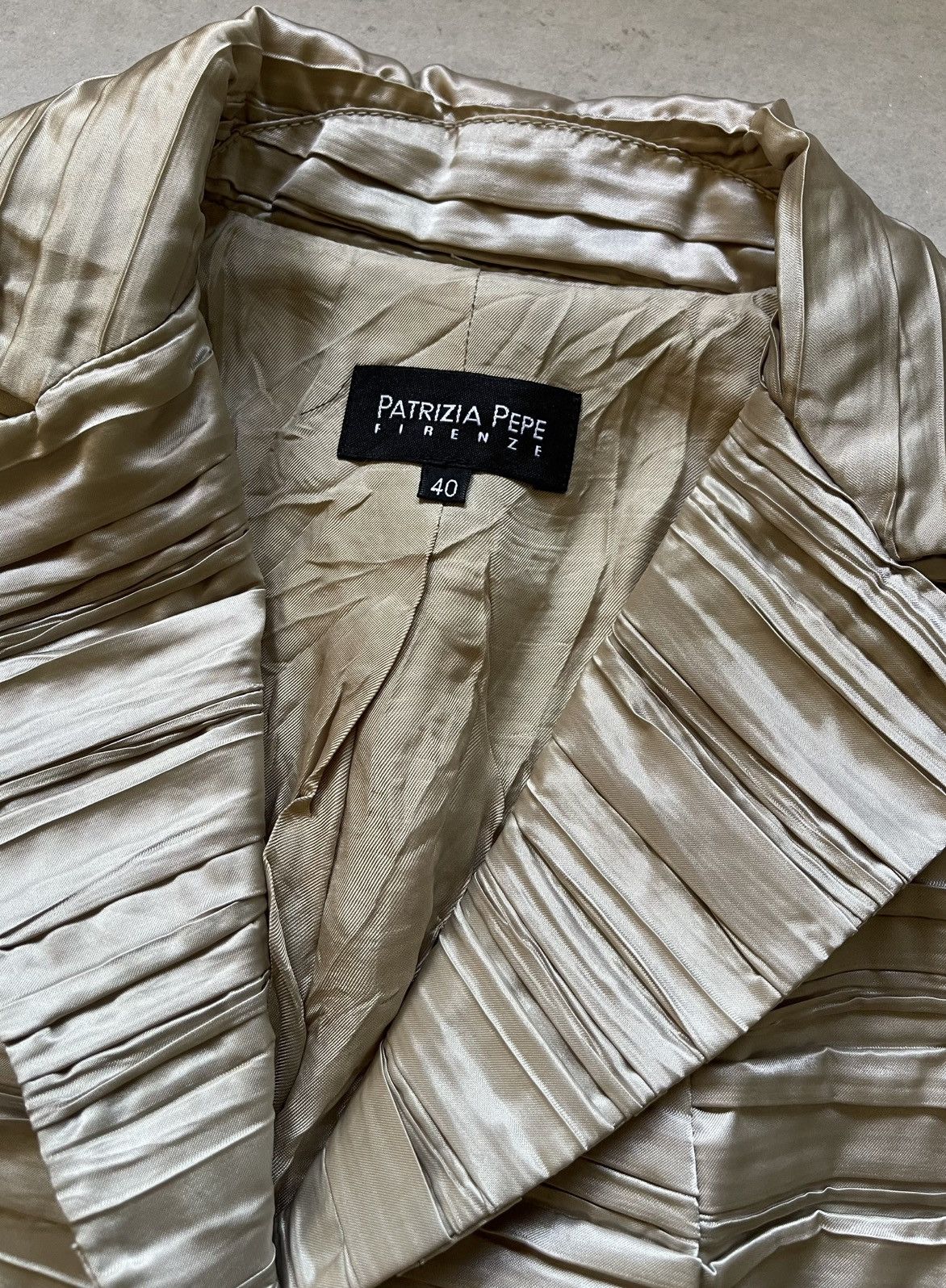 Patrizia Pepe 🔥 PATRIZIA PEPE WOMEN'S PLEATED CROPPED JACKET Size S / US 4 / IT 40 - 6 Thumbnail