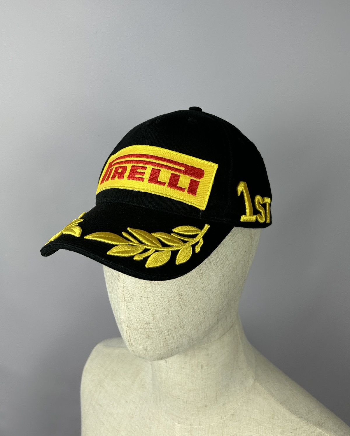 Formula 1 × Pirelli × Vintage Pirelli Formula Uno Vintage RARE 1st Place Grand Prix Cap Size ONE SIZE - 1 Thumbnail