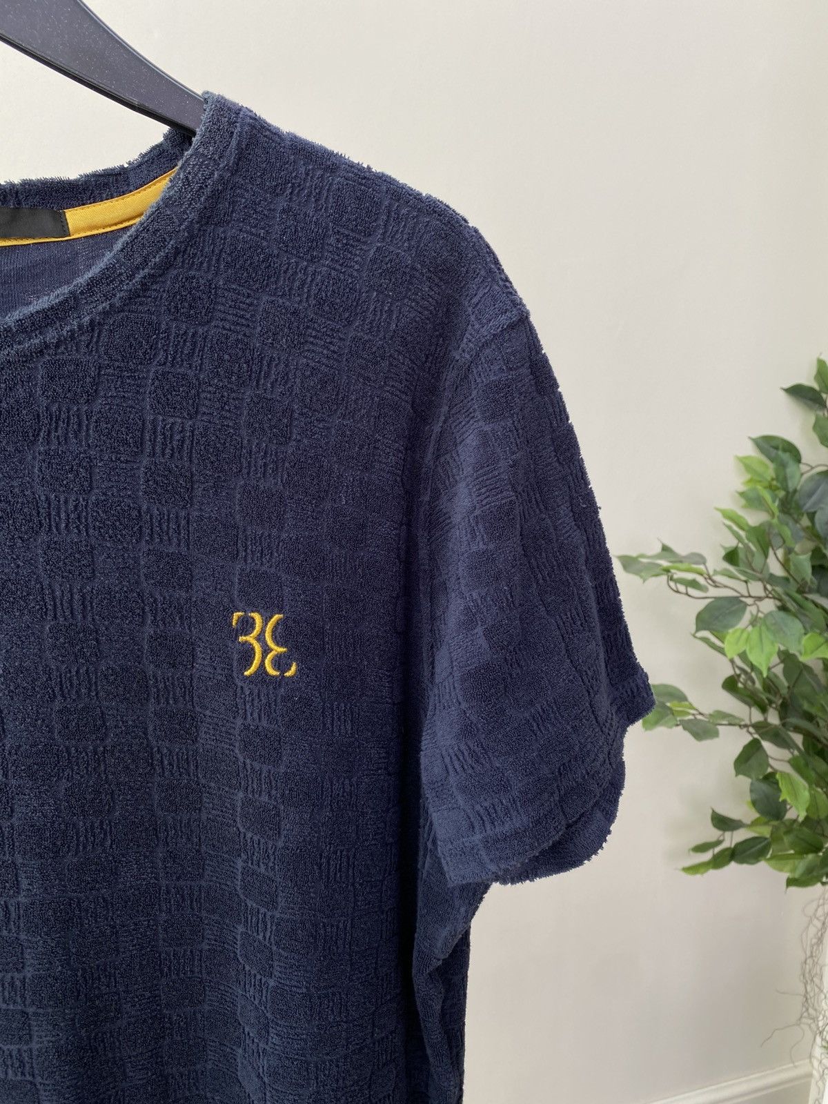 Billionaire Couture Vintage Billionaire Textured T-Shirt Navy Embroidered Logo Size US L / EU 52-54 / 3 - 4 Thumbnail