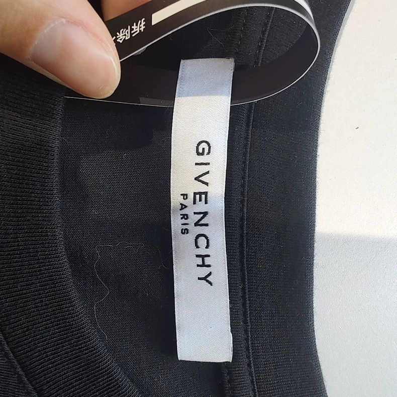 Givenchy Givenchy Black printed short-sleeve, size XS, chest 90, le Size US XS / EU 42 / 0 - 3 Thumbnail