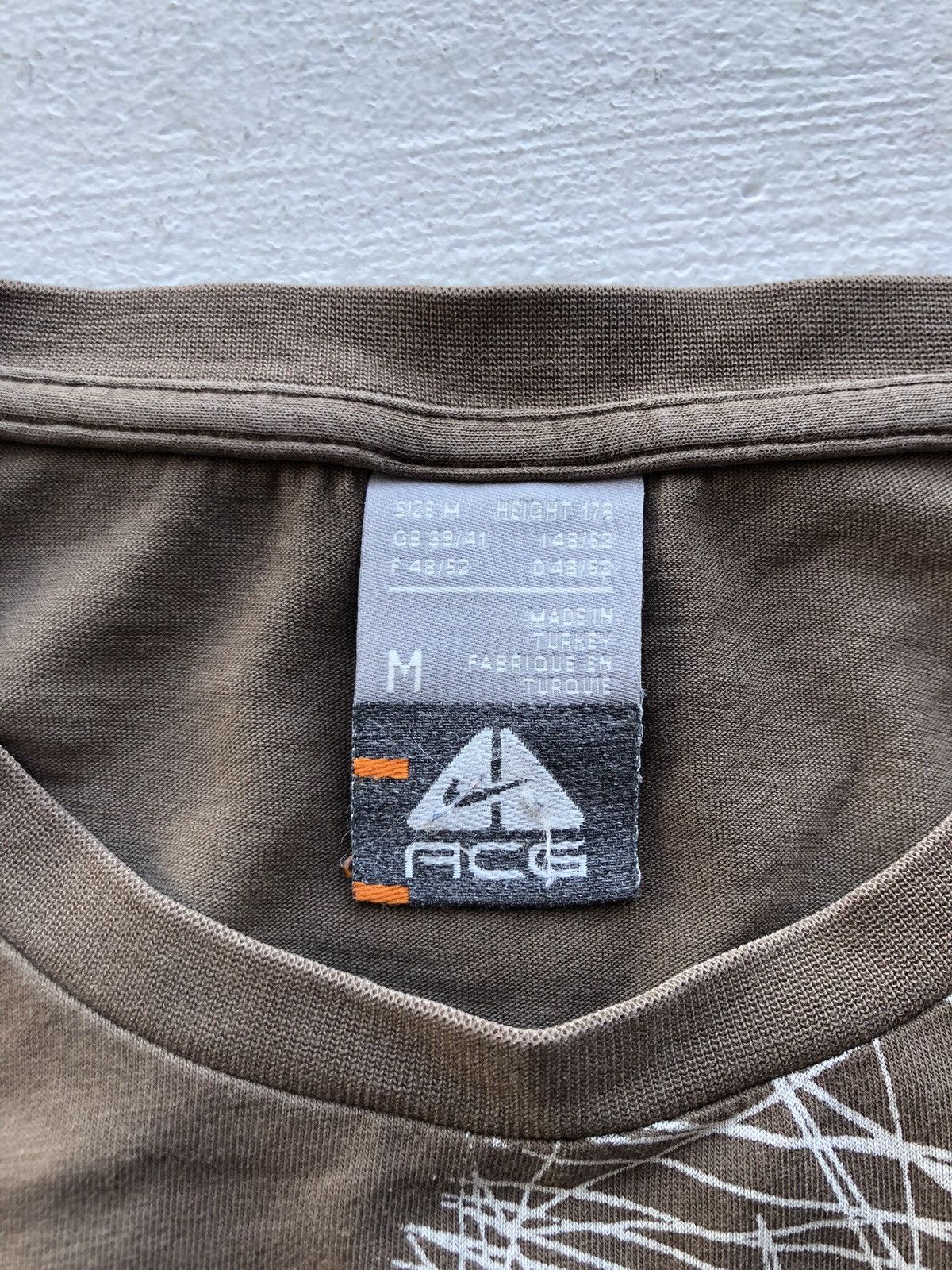 Nike ACG NIKE ACG RETRO VINTAGE T SHIRT SWOOSH LOGO Y2K GORPCORE Size US M / EU 48-50 / 2 - 4 Thumbnail