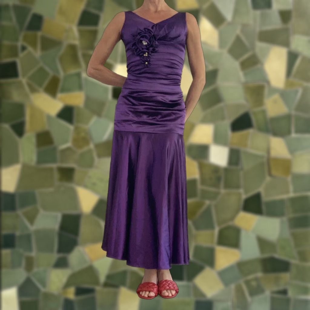 Vintage Vtg Cinderella Divine Purple Satin Ruched V-Neck Floral Mermaid Gown Dress M Size M / US 6-8 / IT 42-44 - 1 Thumbnail