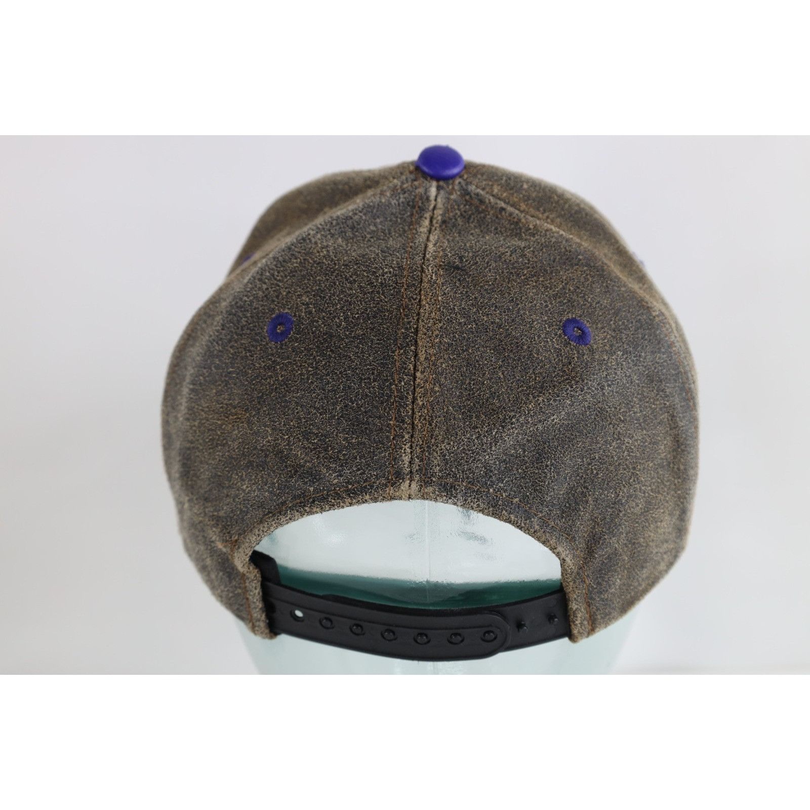 Vintage Vintage 90s Suede Leather Minnesota Vikings Football Hat Size ONE SIZE - 5 Thumbnail