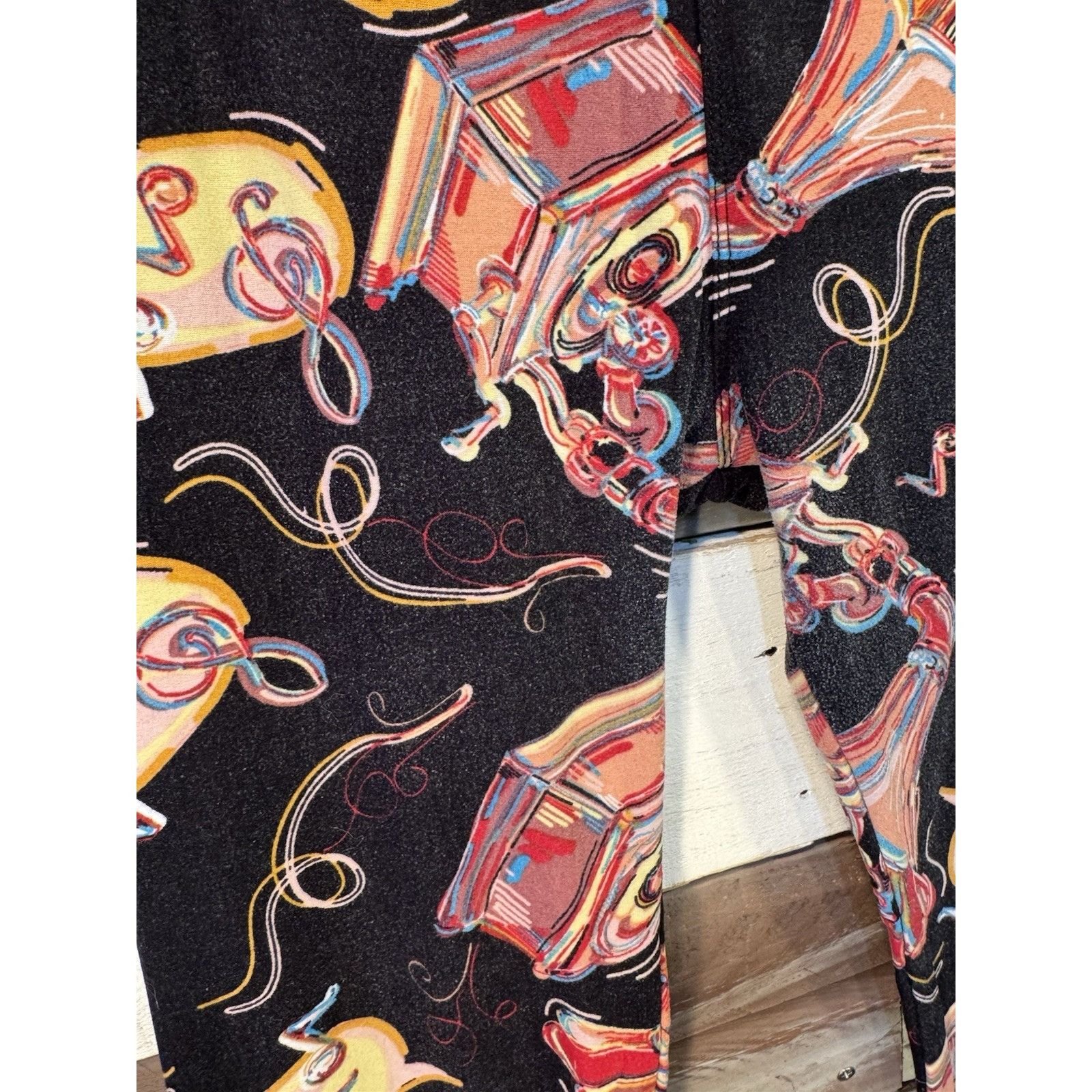 Other LuLaRoe Leggings OS One Size BLACK MUSIC NOTE Gently Used Size 29" - 3 Thumbnail