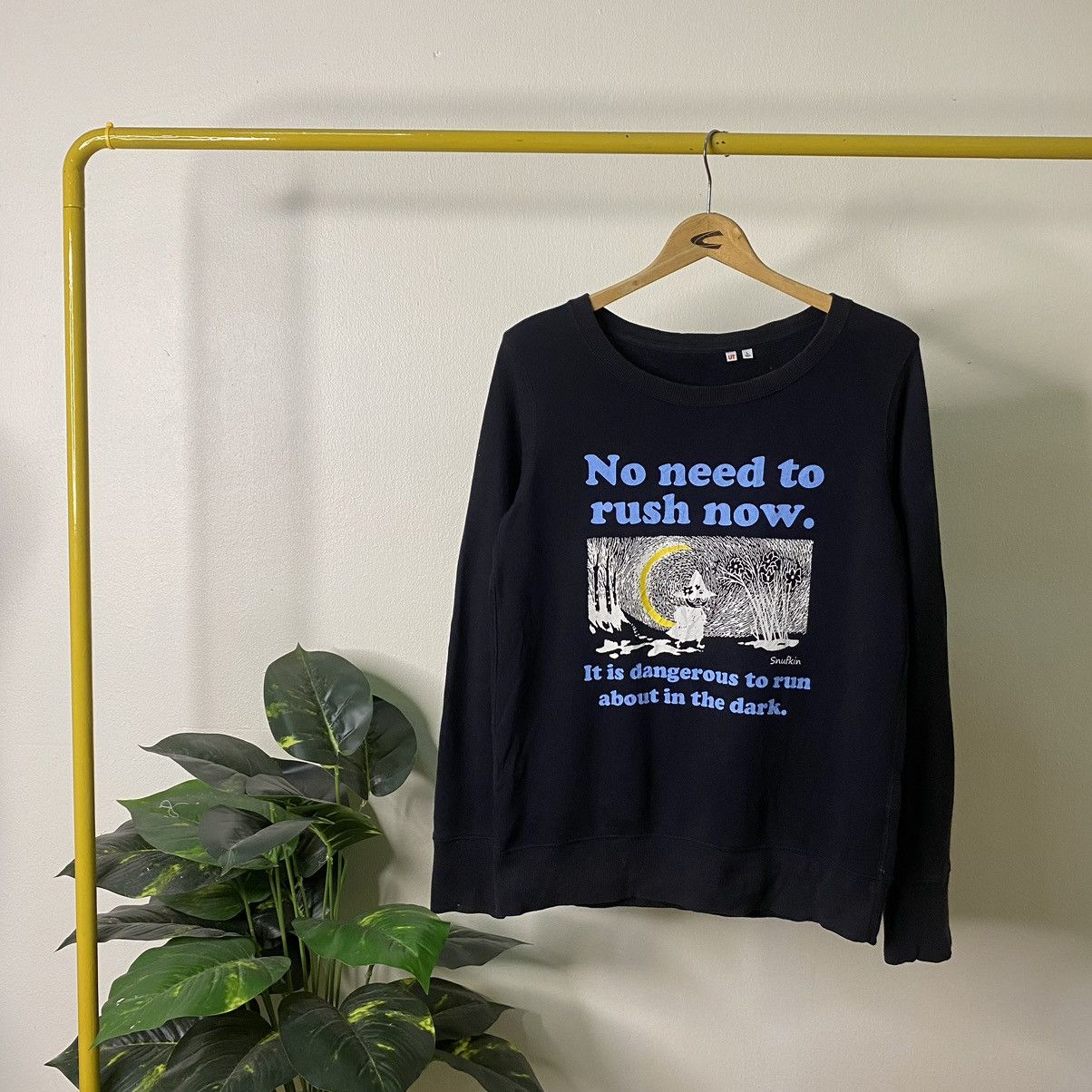 Cartoon Network × Japanese Brand × Vintage Vintage Snufskin Moomin Characters x Uniqlo Sweatshirt Size US M / EU 48-50 / 2 - 1 Thumbnail