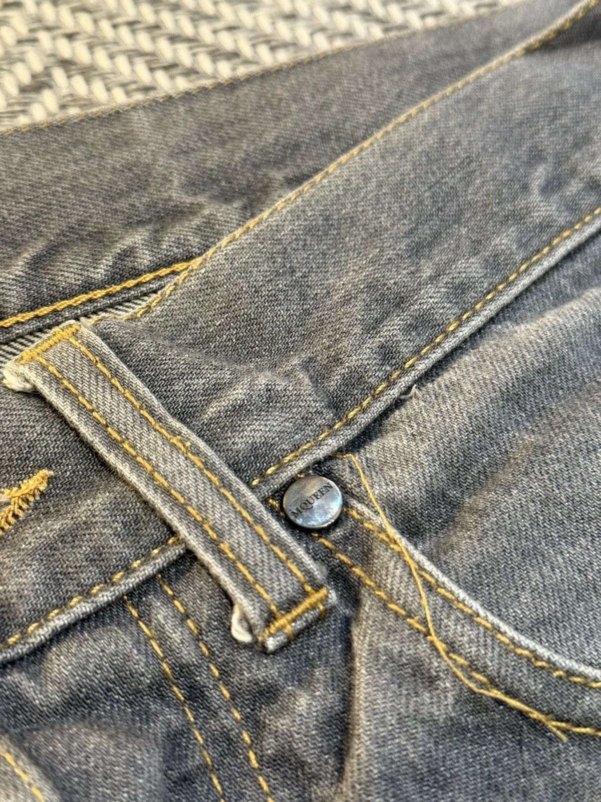 Alexander McQueen Alexander McQueen Silver Skull Grey Denim Jeans Size US 32 / EU 48 - 4 Thumbnail