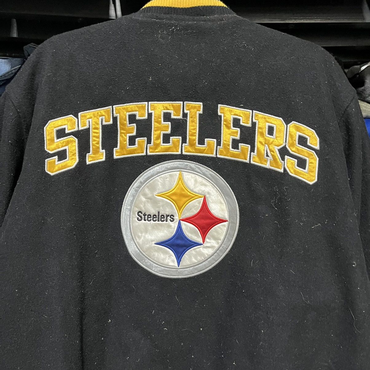 NFL VINTAGE PITTSBURGH STEELERS NFL VARSITY BOMBER JACKET XL Size US XL / EU 56 / 4 - 9 Thumbnail
