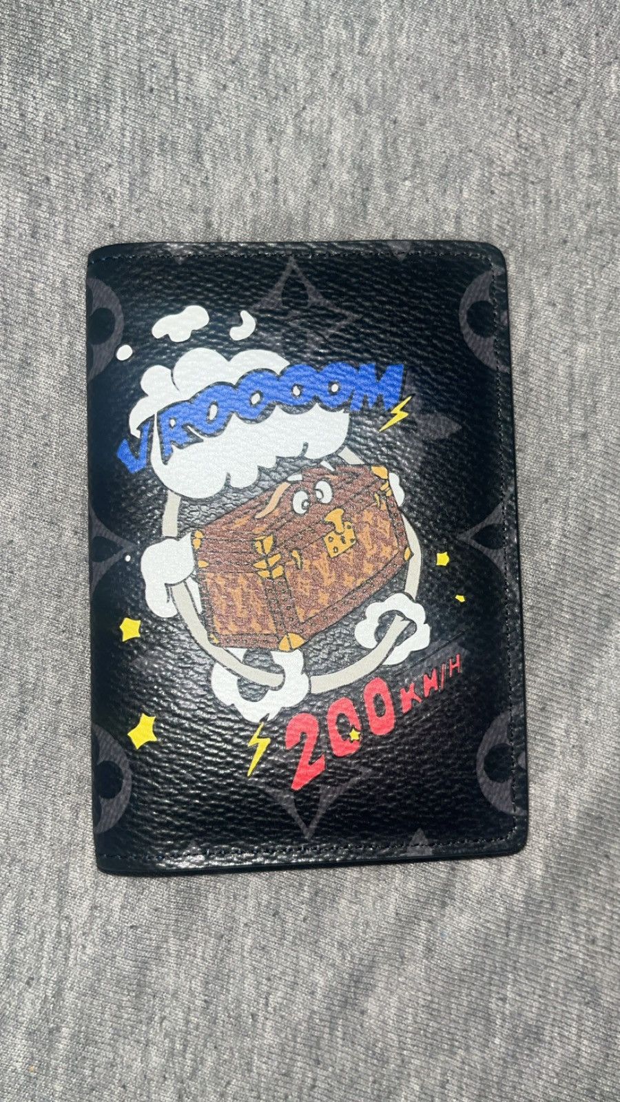 Louis Vuitton Louis Vuitton Pocket Organizer Monogram Eclipse 2021 Holiday Size ONE SIZE - 1 Thumbnail