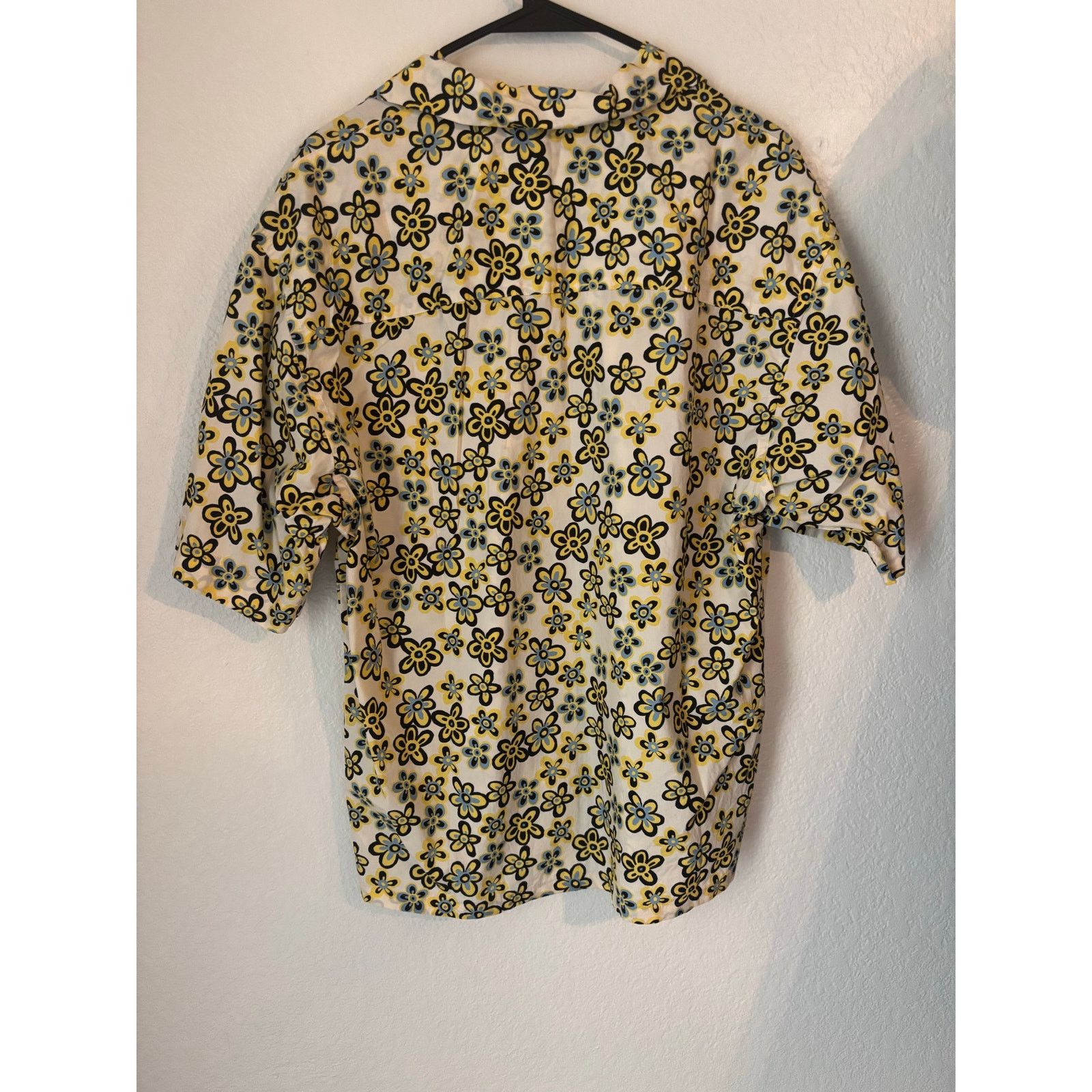 Marni × Uniqlo Marni x Uniqlo Floral Camp Collar Shirt – Size M Size US M / EU 48-50 / 2 - 2 Thumbnail