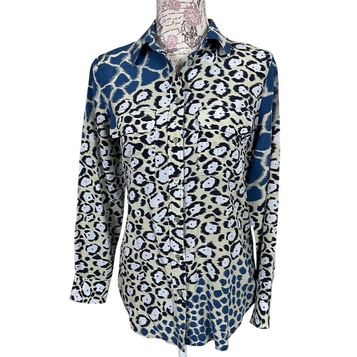 Equipment Equipment Femme Slim Signature Cape Town Collage Print XS TP Size XS / US 0-2 / IT 36-38 - 1 Thumbnail