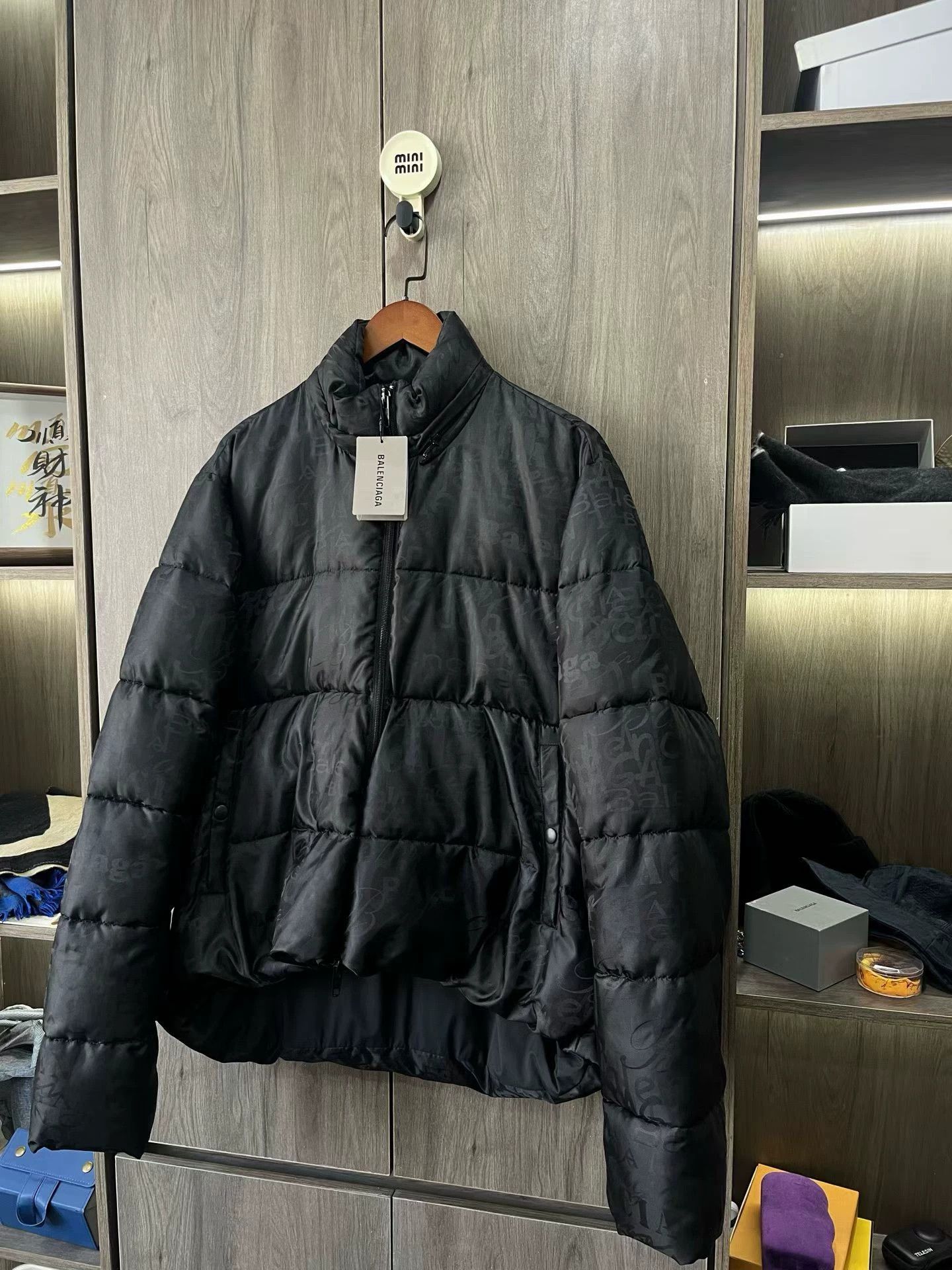 Balenciaga logo print all-over zip-up down jacket