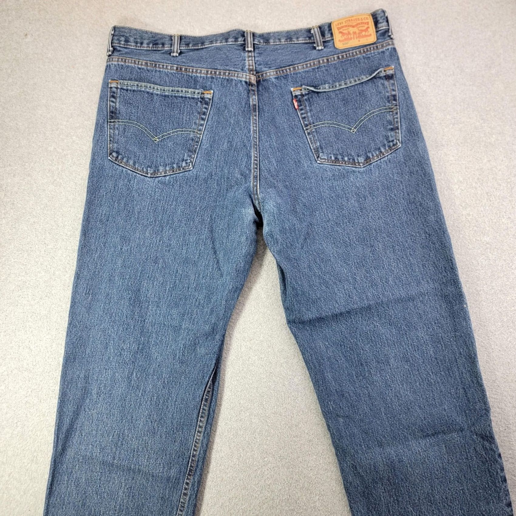 Levi's Levi's 550 Jeans Mens 44x30 Blue Relaxed Fit Tapered Leg Medium Wash Denim Pants Jeans Size US 44 / EU 60 - 5 Thumbnail
