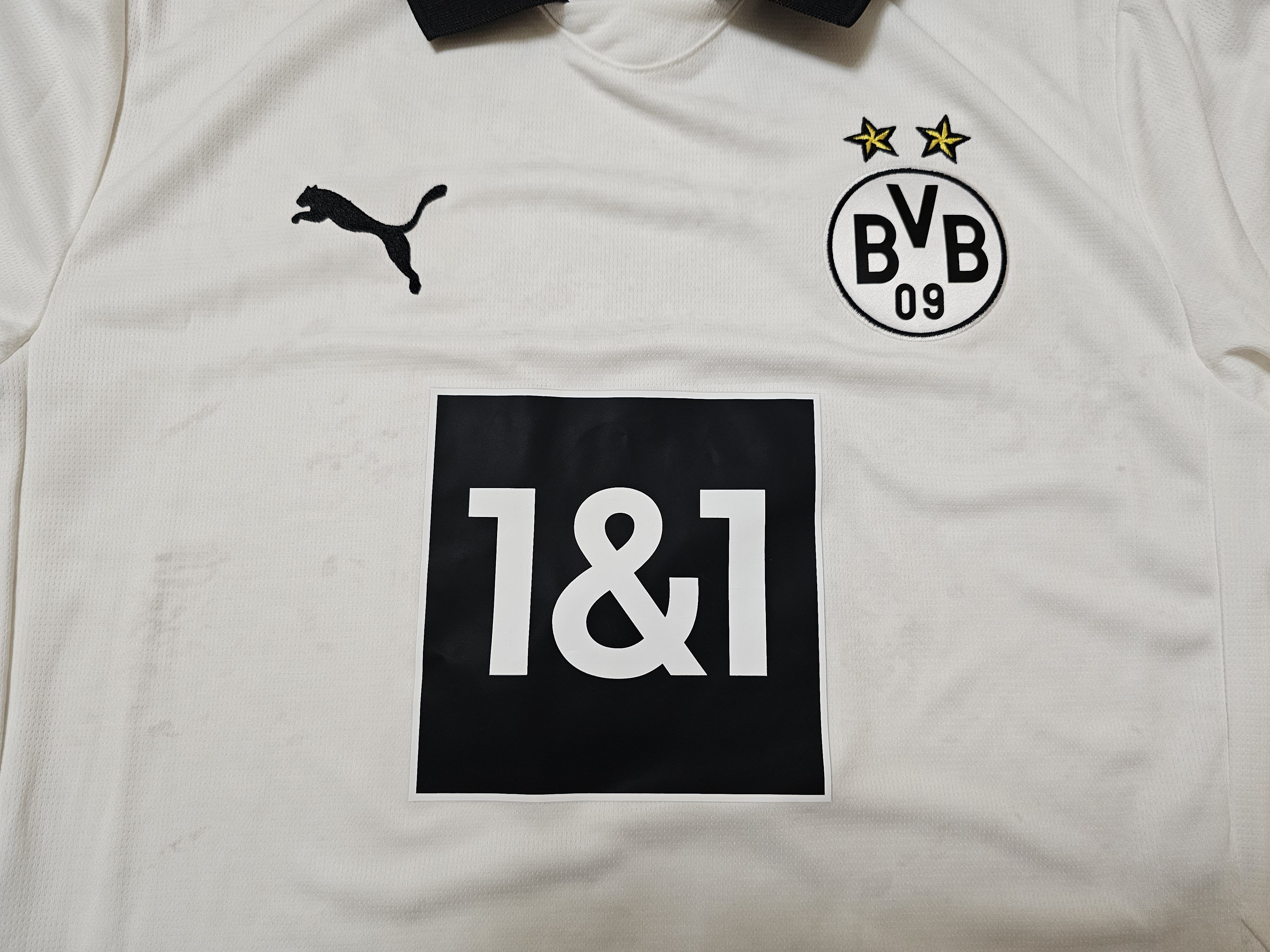 Puma BORUSSIA DORTMUND 2024 2025 THIRD FOOTBALL SOCCER JERSEY Size US M / EU 48-50 / 2 - 3 Thumbnail