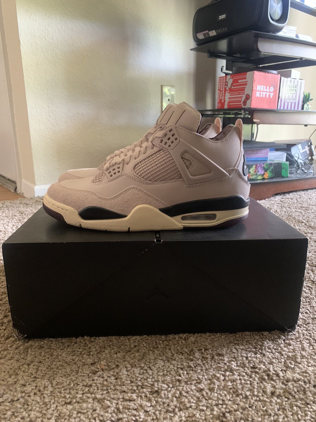 Jordan Brand Jordan 4 a Ma maniere Size US 8.5 / EU 41-42 - 3 Thumbnail