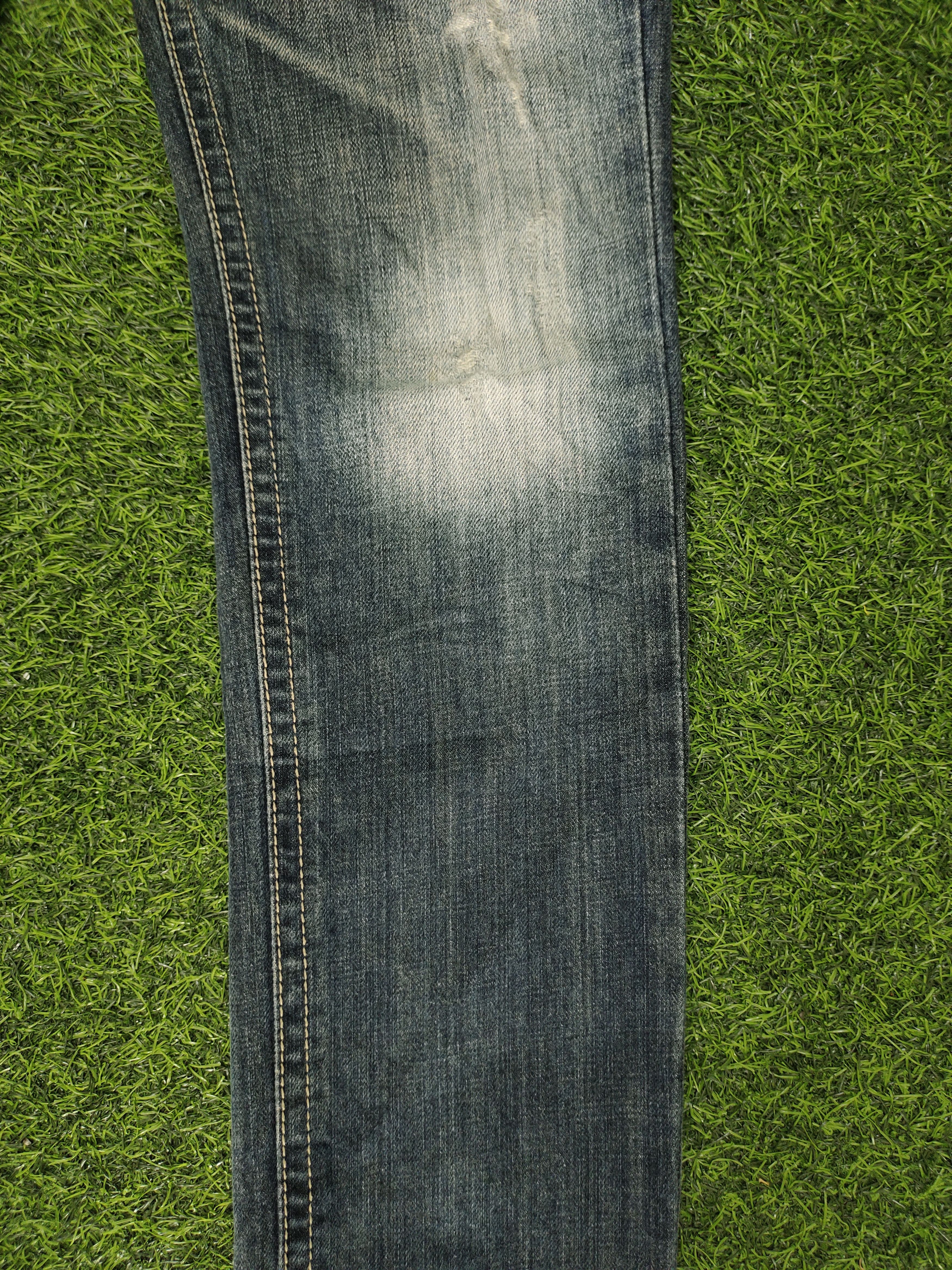Japanese Brand Vintage Trimm Japan Leather Trim Clawmark Distress Jeans Size US 31 - 4 Thumbnail