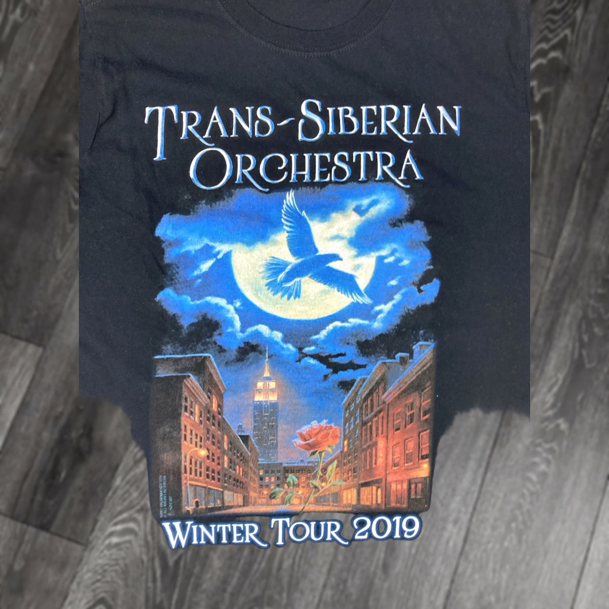 Gildan Trans Siberian Orchestra Winter Tour 2019 Graphic T-shirt Men Medium Black Music Shirt Size US M / EU 48-50 / 2 - 1 Thumbnail