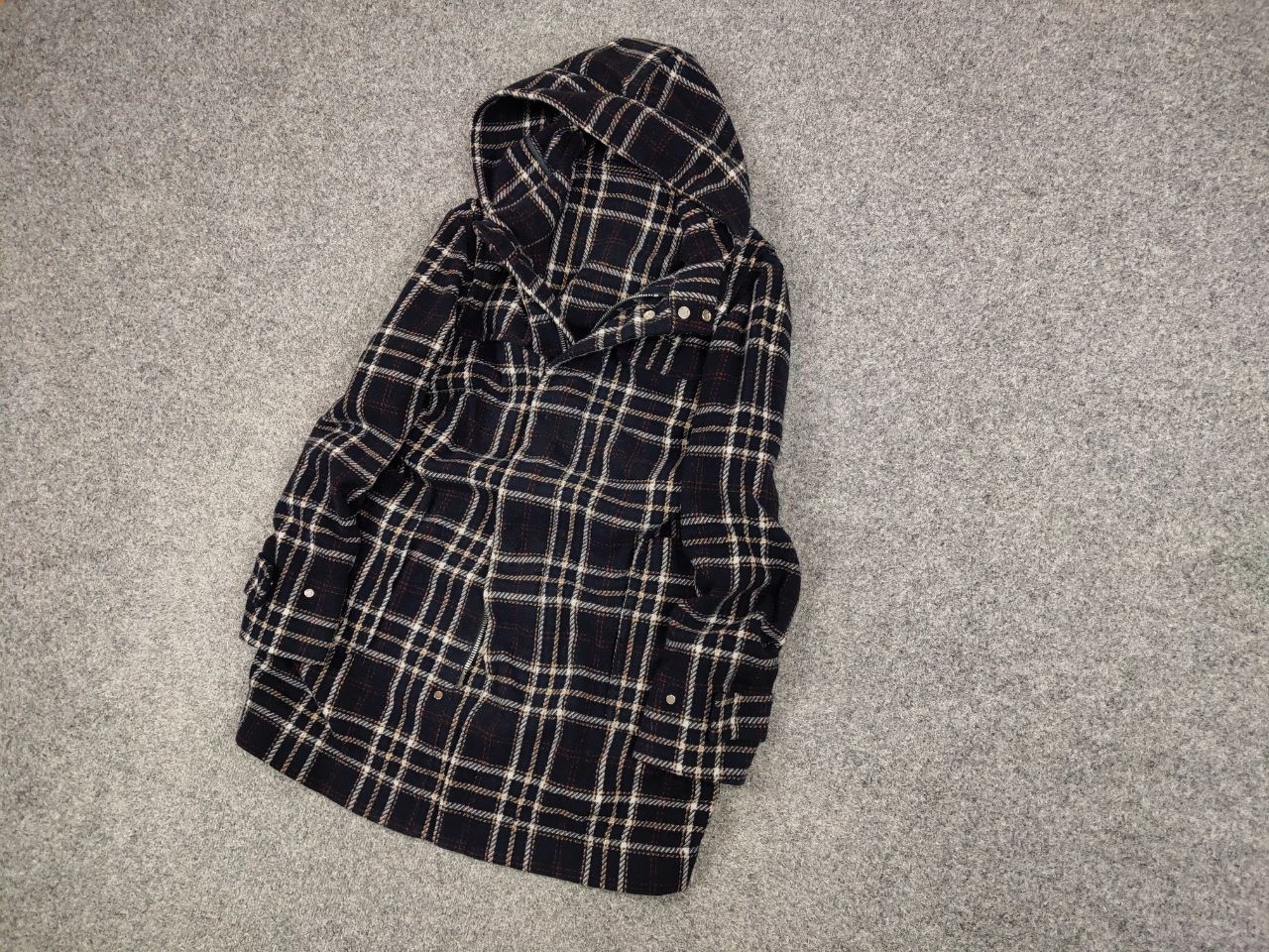 Paolo Pecora Paolo Pecora Design Duffle Checkered coat Wool Jacket Size US S / EU 44-46 / 1 - 3 Thumbnail