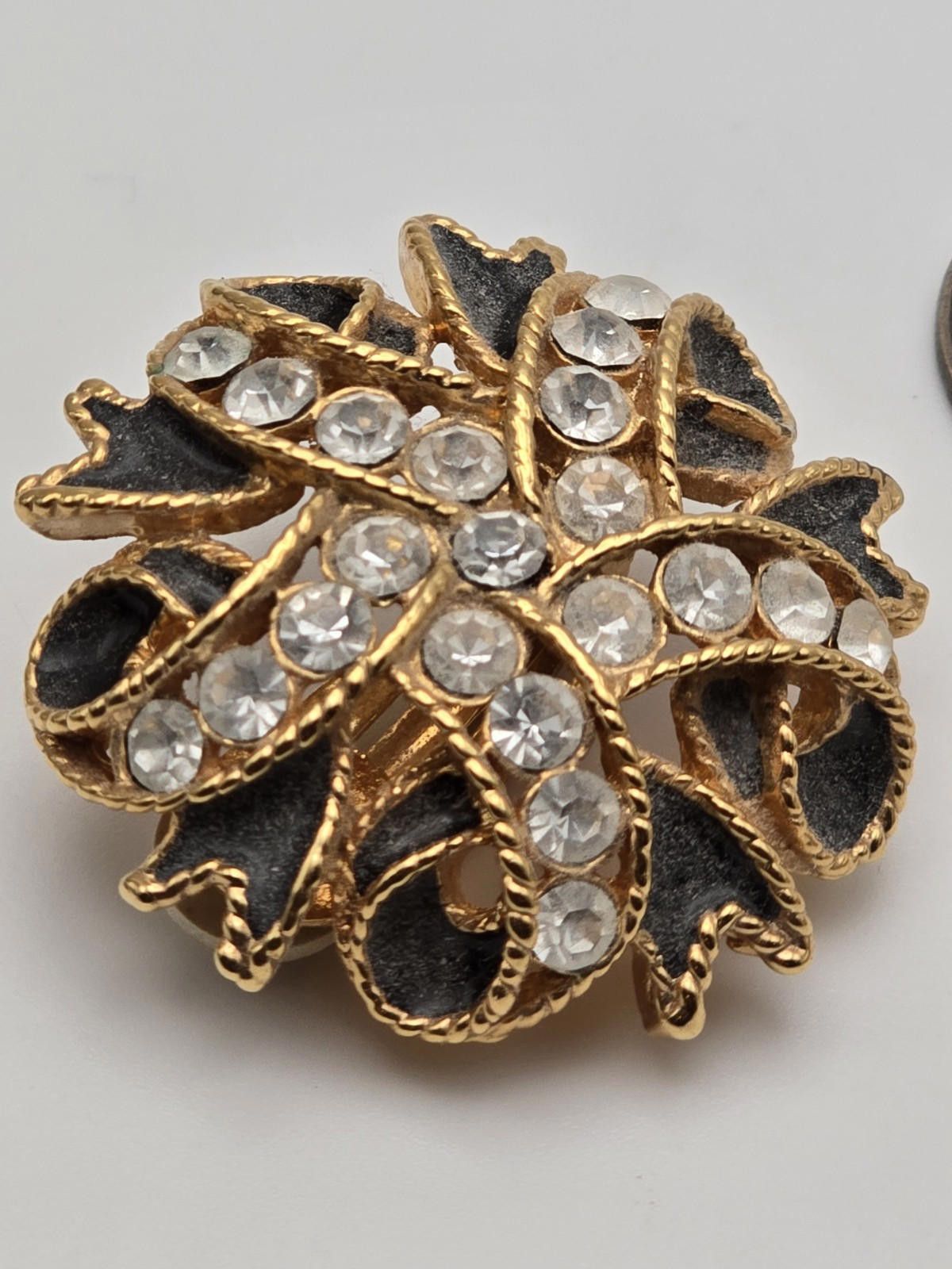 St. Johns Bay St. John Large Statement Earrings Gold w Ribbon Design Size ONE SIZE - 3 Thumbnail