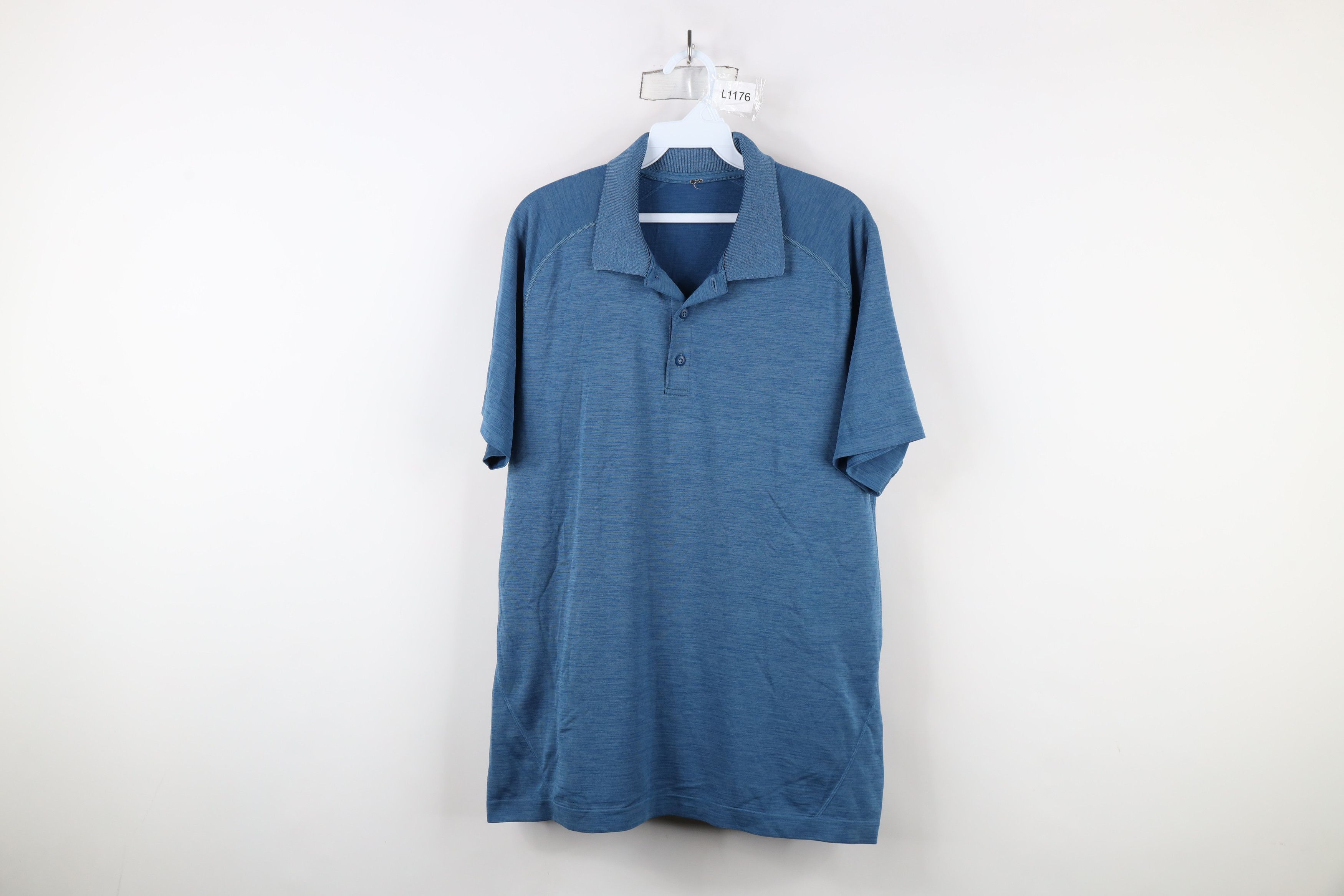 Lululemon Lululemon Metal Vent Tech Collared Golf Polo Shirt Blue Size US L / EU 52-54 / 3 - 1 Thumbnail