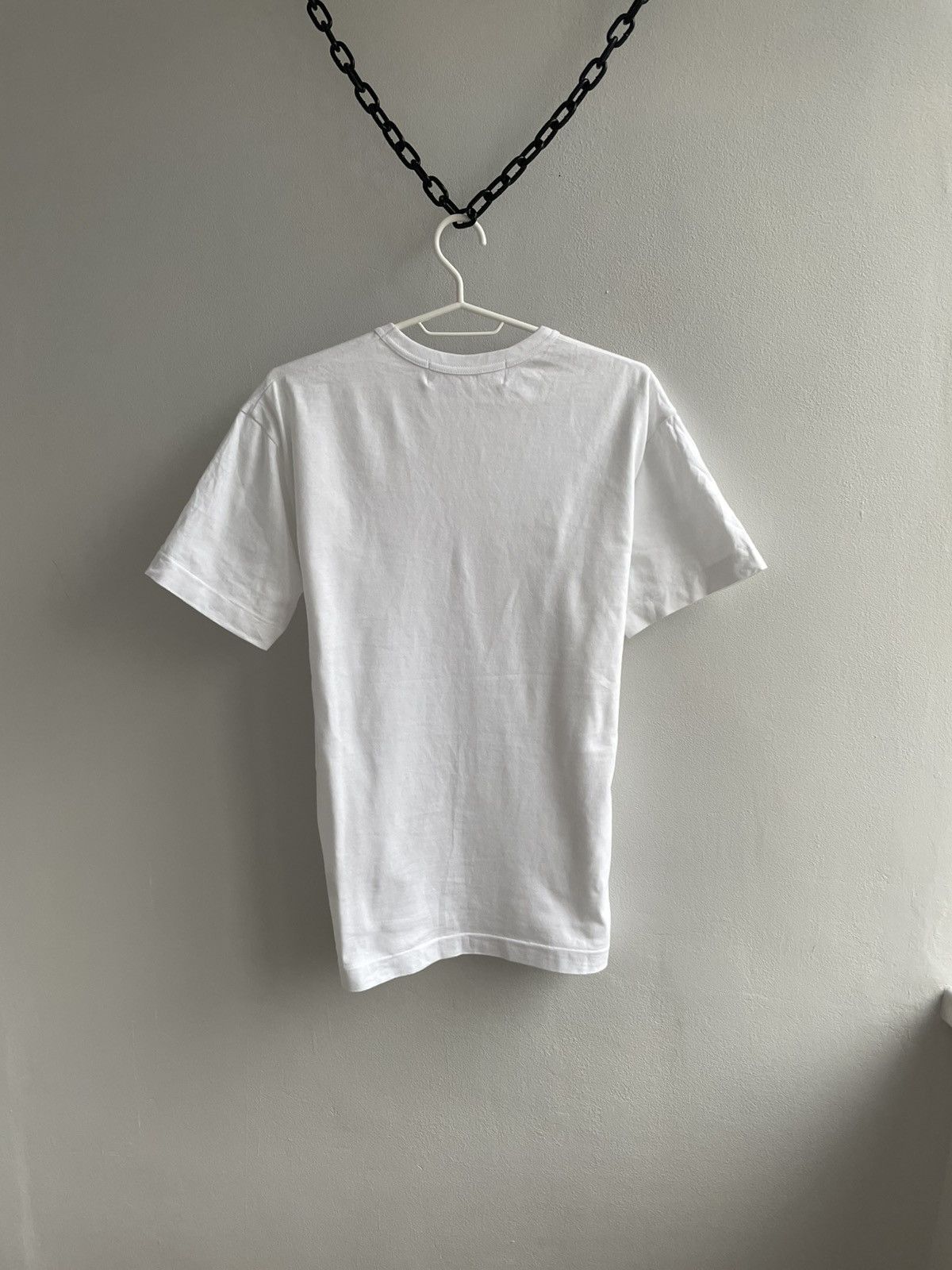 Comme des Garcons PLAY Comme Des Garcons Play CDG Small Heart Logo T Shirt Tee Size US L / EU 52-54 / 3 - 10 Thumbnail