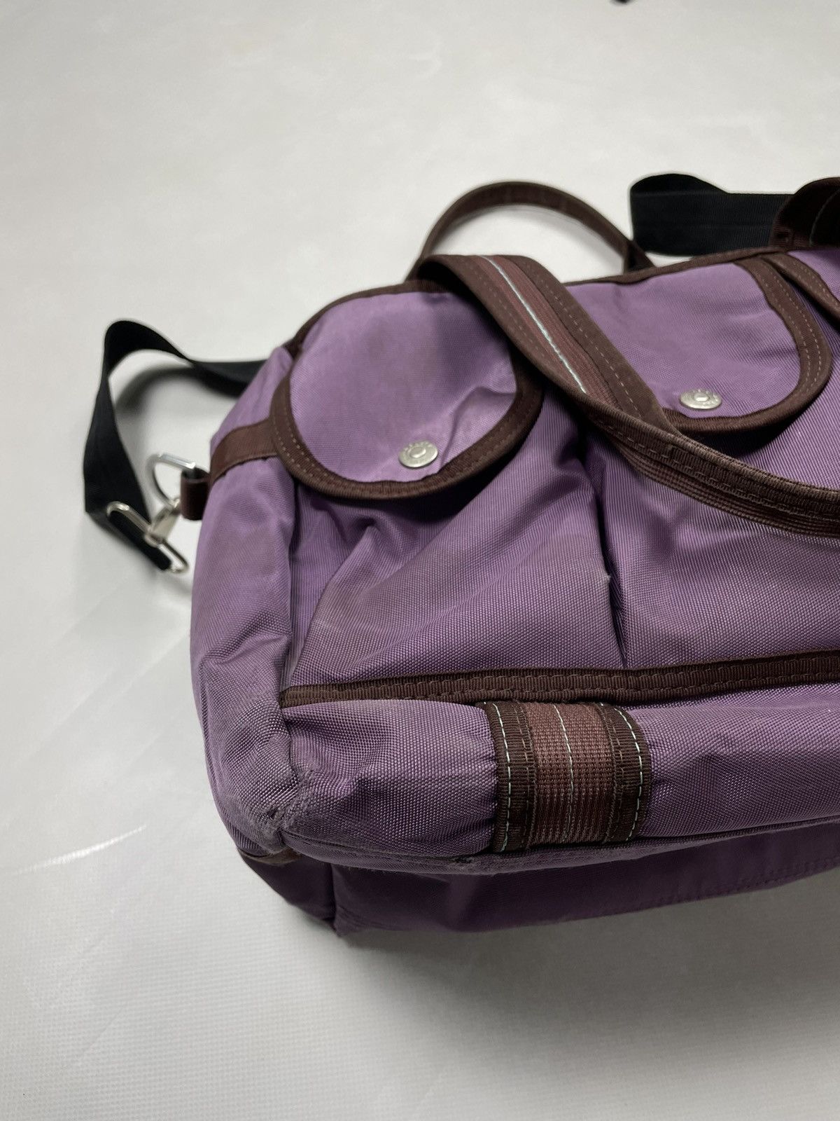Japanese Brand George Gina & Lucy Six Pack Vintage Purple Carabiner Bag GGL Size ONE SIZE - 9 Thumbnail