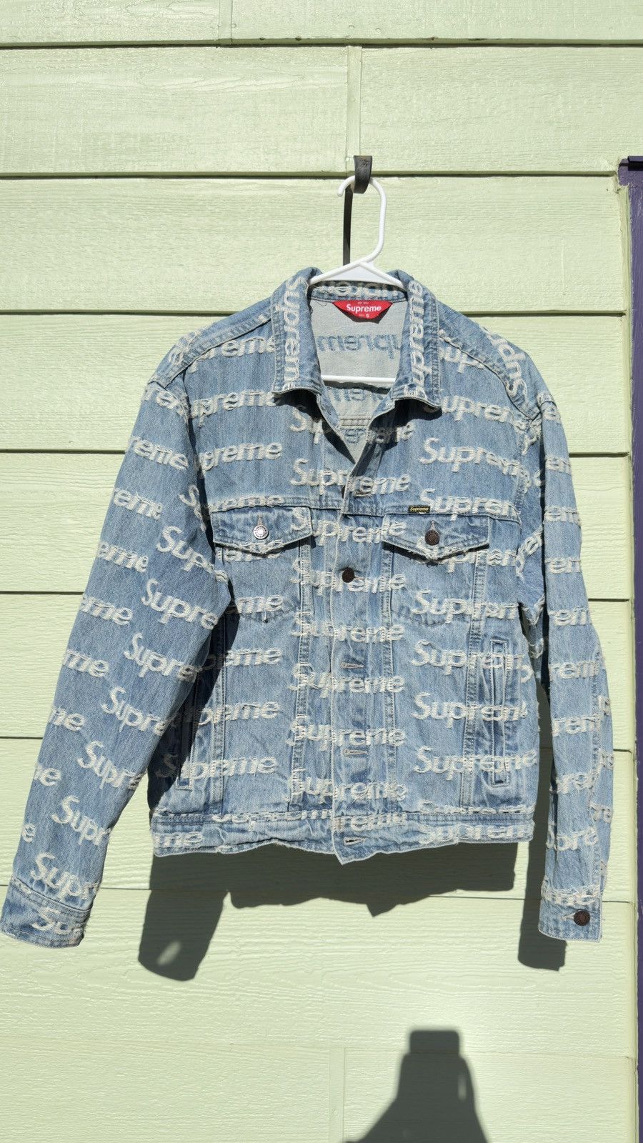 Supreme Supreme Frayed Logos Denim Trucker Jacket Size US S / EU 44-46 / 1 - 1 Thumbnail