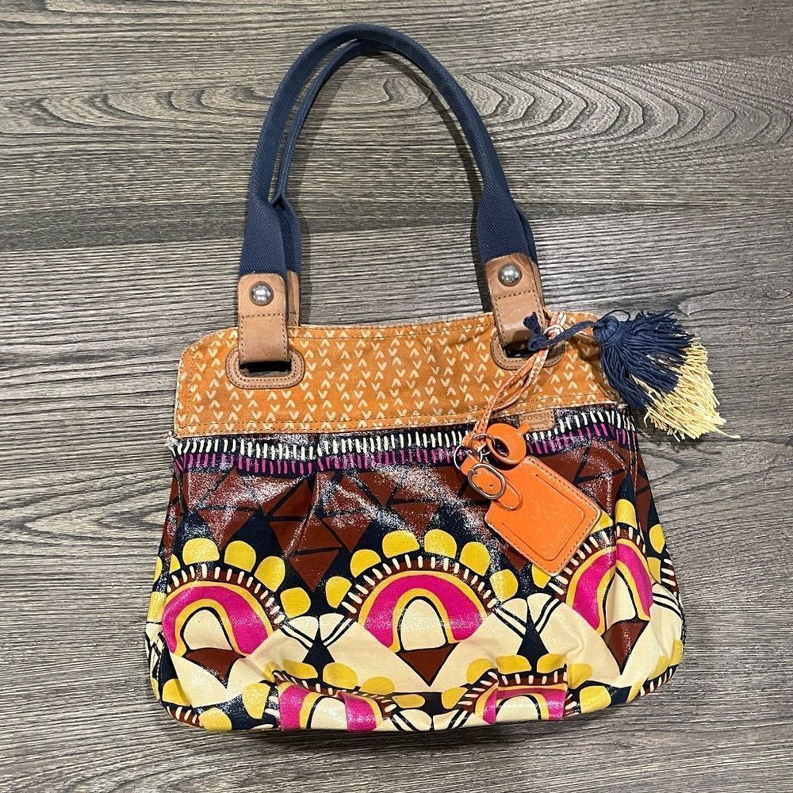 Fossil FOSSIL Coated Canvas LG Shoulder Bag Tote Floral Aztec Size ONE SIZE - 1 Thumbnail