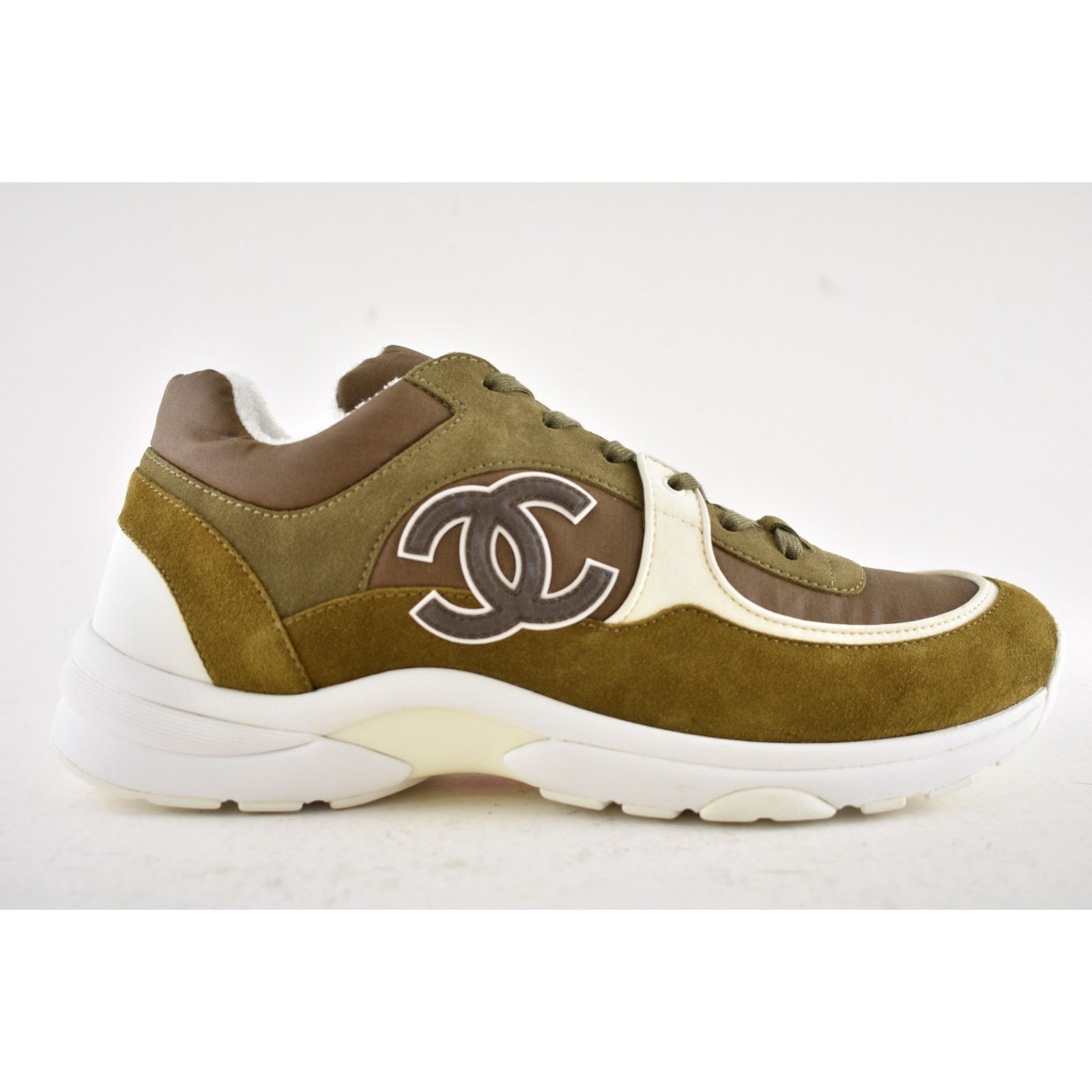 Chanel Chanel 20C Mens Brown Green White CC Logo Low Top Size US 11 / EU 44 - 2 Thumbnail