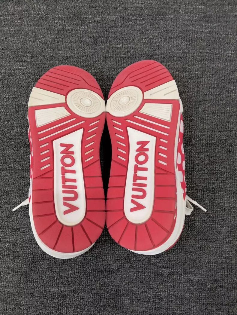 Louis Vuitton Louis Vuitton Louis Vuitton Trainer Sneakers in Red and Wh Size US 8.5 / EU 41-42 - 4 Thumbnail