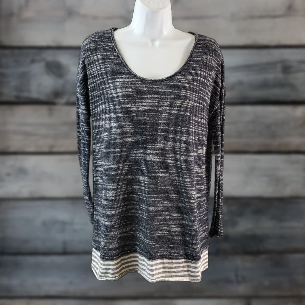 Vintage UMGEE Womens Knit Top Sz M Blue Long Sleeve Cotton Blend Scoop Neck Blouse Mens Womens Girls Boys Size M / US 6-8 / IT 42-44 - 1 Thumbnail
