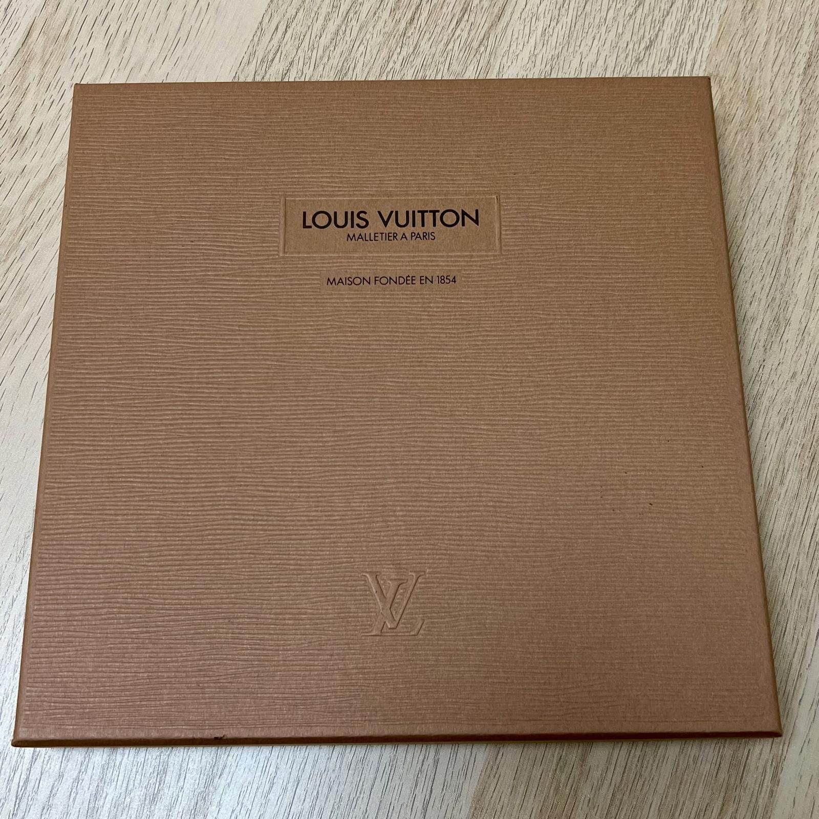 Louis Vuitton Louis Vuitton Silk Scarf Size ONE SIZE - 4 Thumbnail