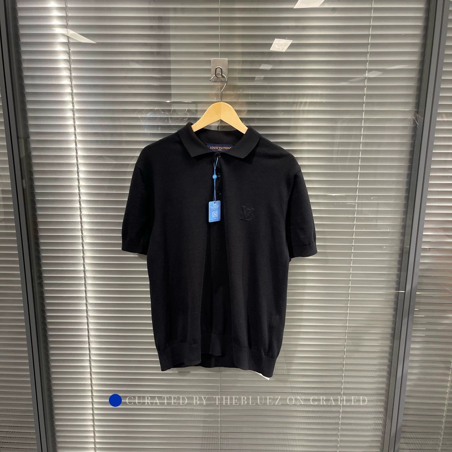 Louis Vuitton Black Cashmere Embroidered Tee Size US L / EU 52-54 / 3 - 1 Thumbnail