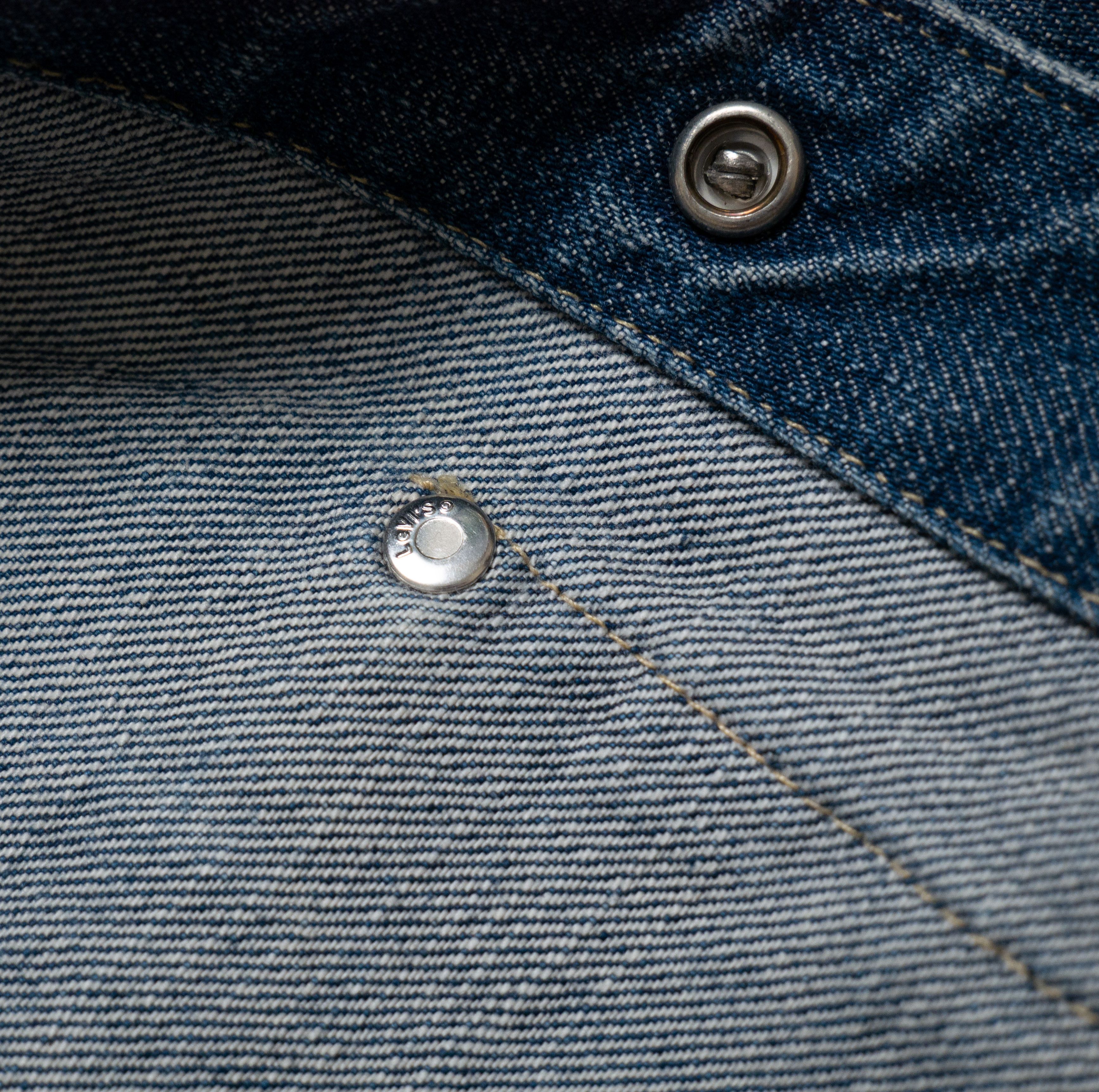 Levi's × Vintage Vintage 00s Levis Engineered Denim Trucker Jacket Distressed Size US M / EU 48-50 / 2 - 10 Thumbnail