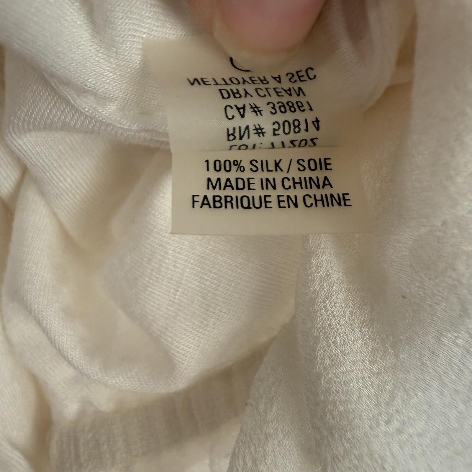 Elie Tahari Elie Tahari Silk Medium Top Size M / US 6-8 / IT 42-44 - 4 Thumbnail