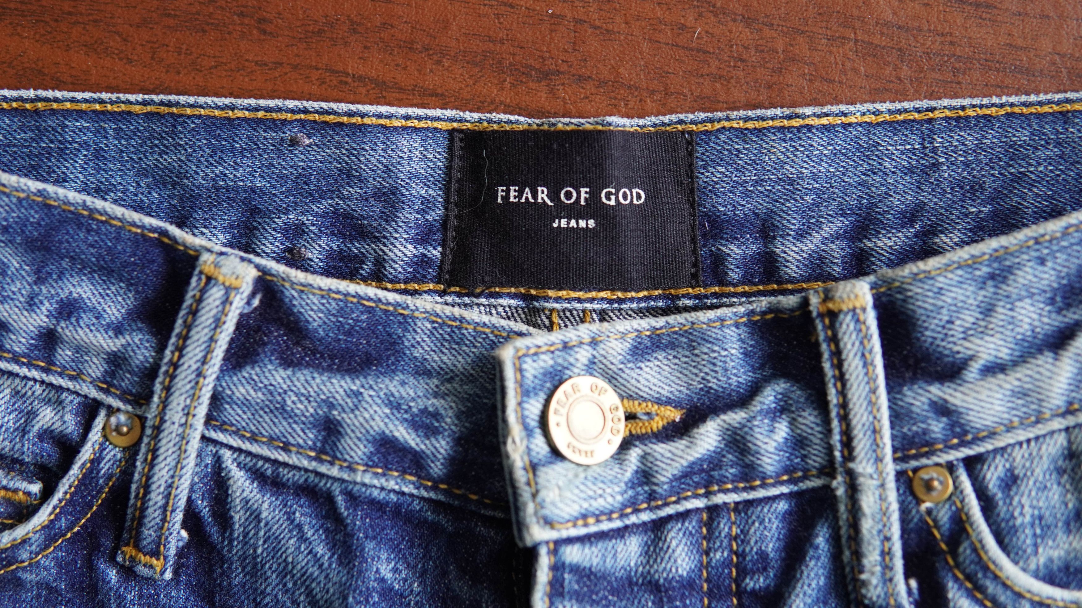 Fear of God Fear of God 5th Collection Denim – Light Wash – Size 30 Size US 30 / EU 46 - 2 Thumbnail