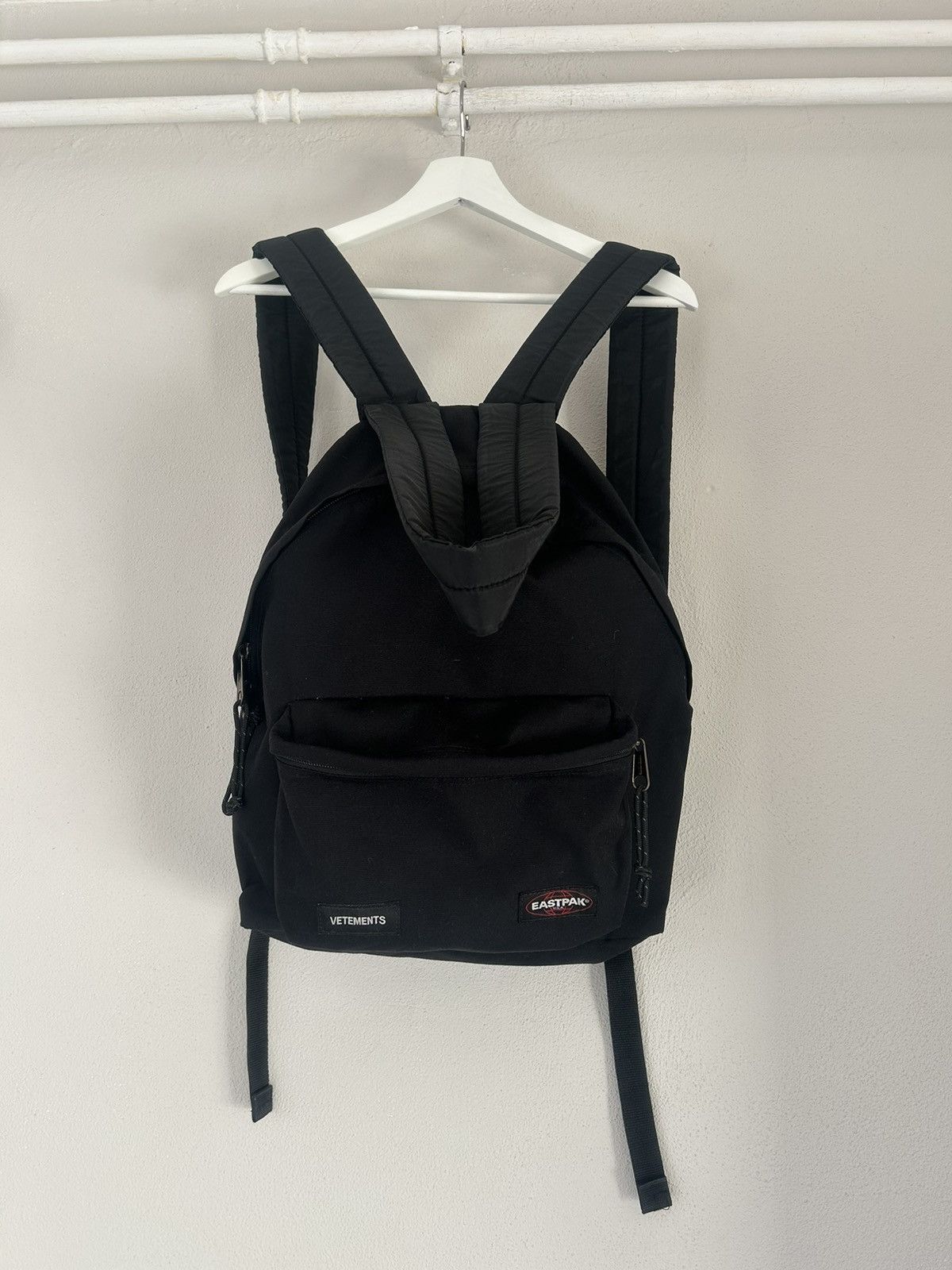 超美品 VETEMENTS EASTPAK 名作 バックパック 変形 VETEMENTS × EASTPAK backpack -- RED from Japan | eBay