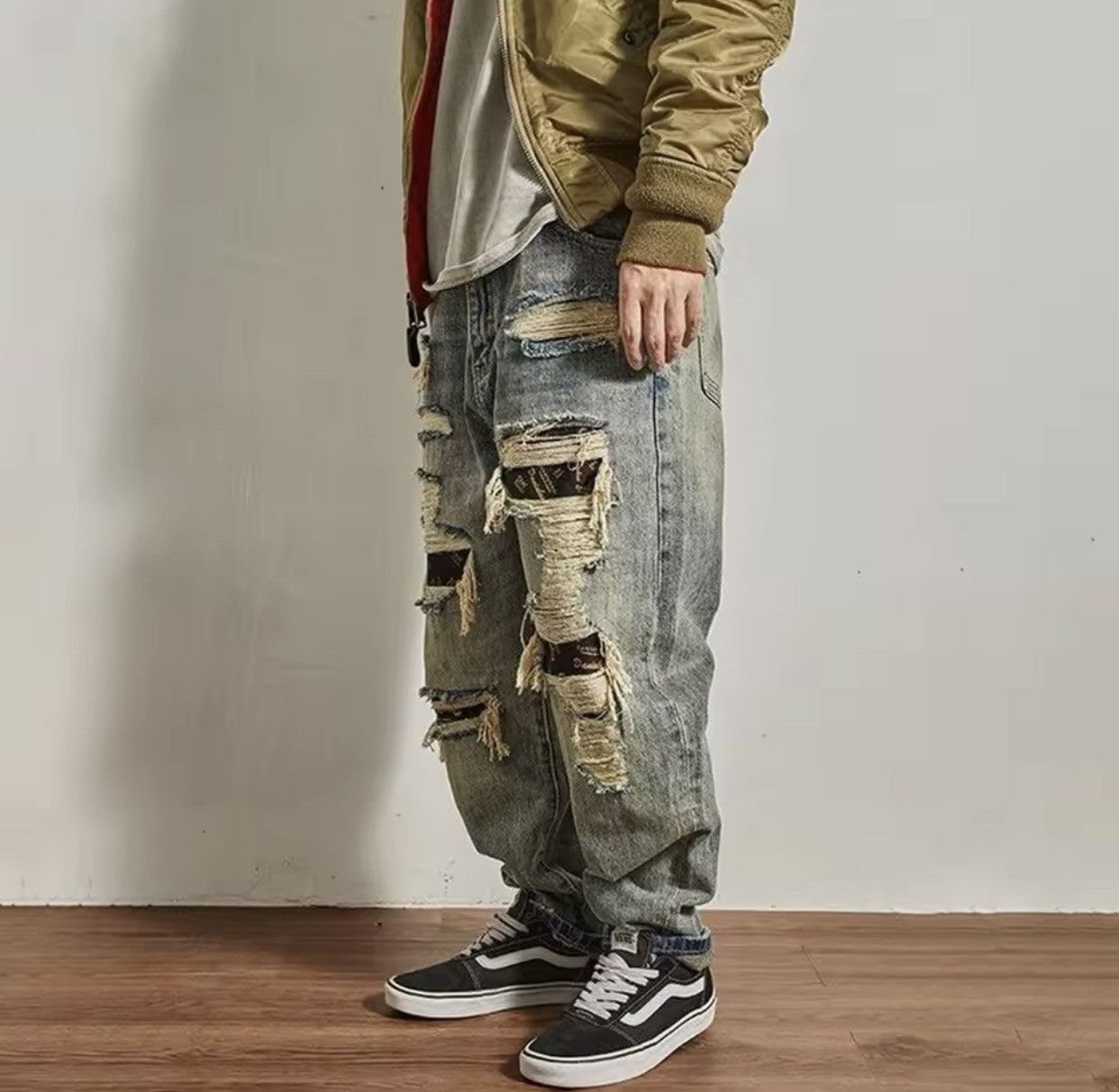 Denime × Vintage Mens Jeans Ripped Casual Pants Size US 32 / EU 48 - 4 Thumbnail