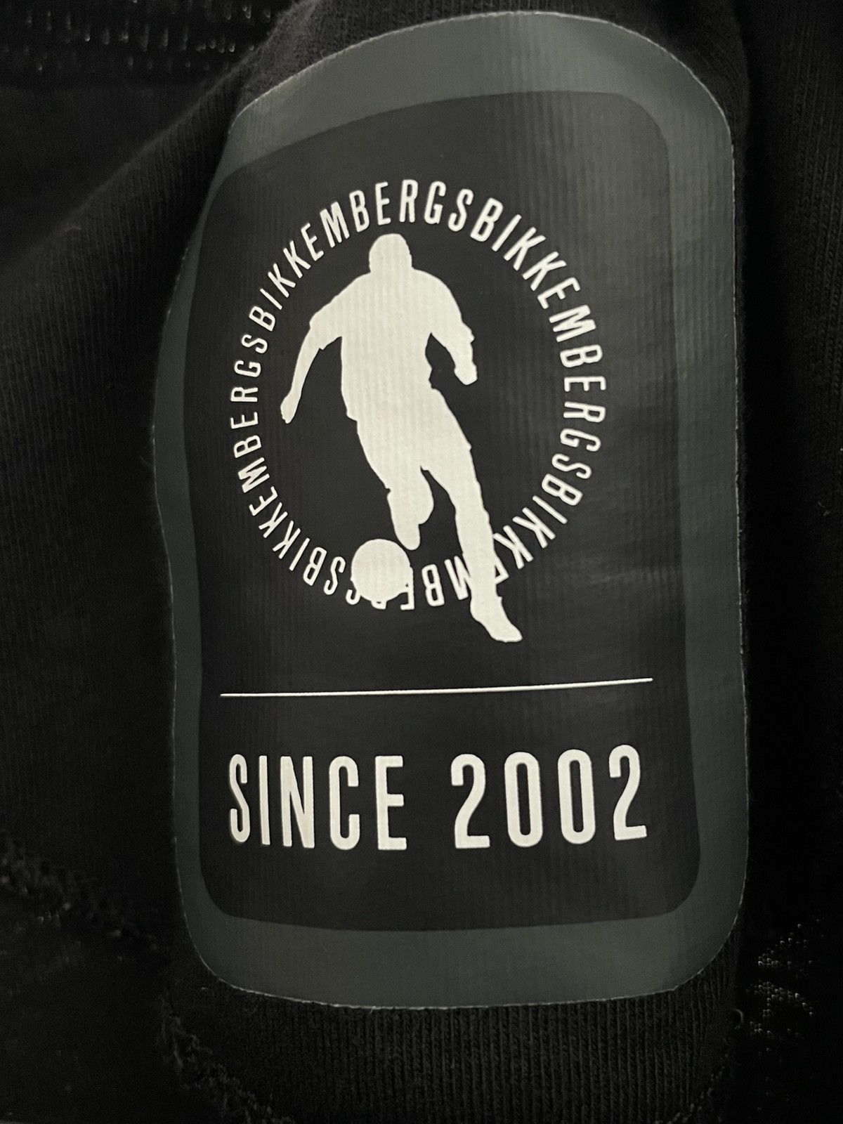 Dirk Bikkembergs Dirk Bikkembergs Flora Football T-Shirt Y2K Printed Logo Size US M / EU 48-50 / 2 - 7 Thumbnail