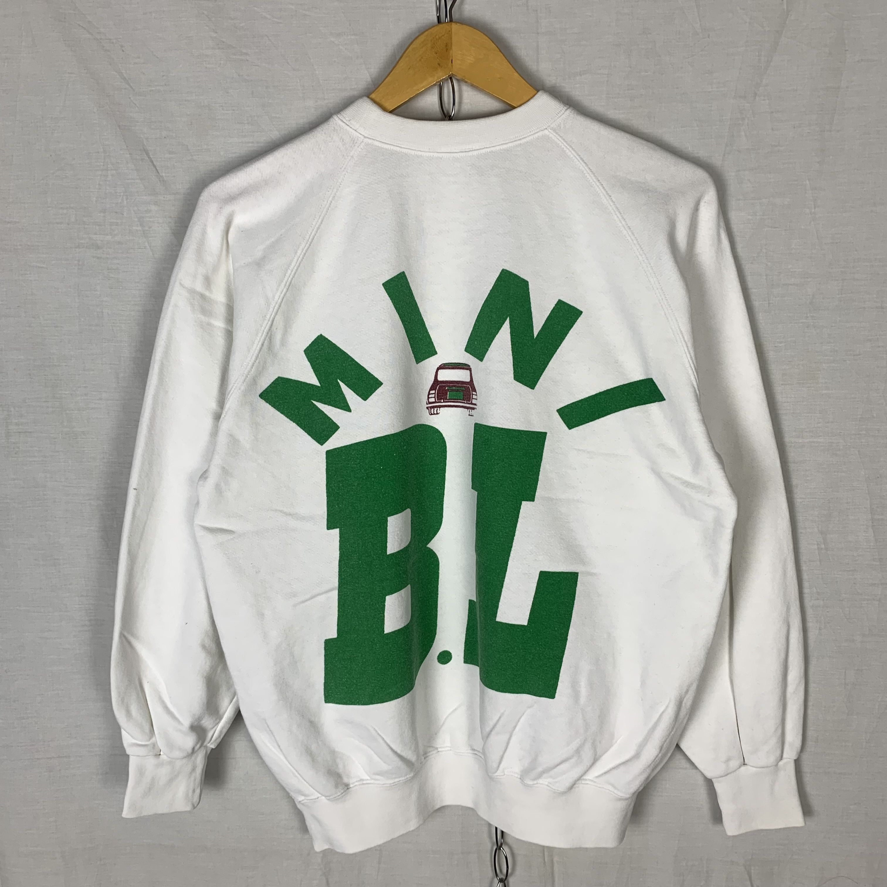 Vintage Mini Cooper Bickenhill Birmingham Sweatshirt Crewneck Size US S / EU 44-46 / 1 - 3 Thumbnail